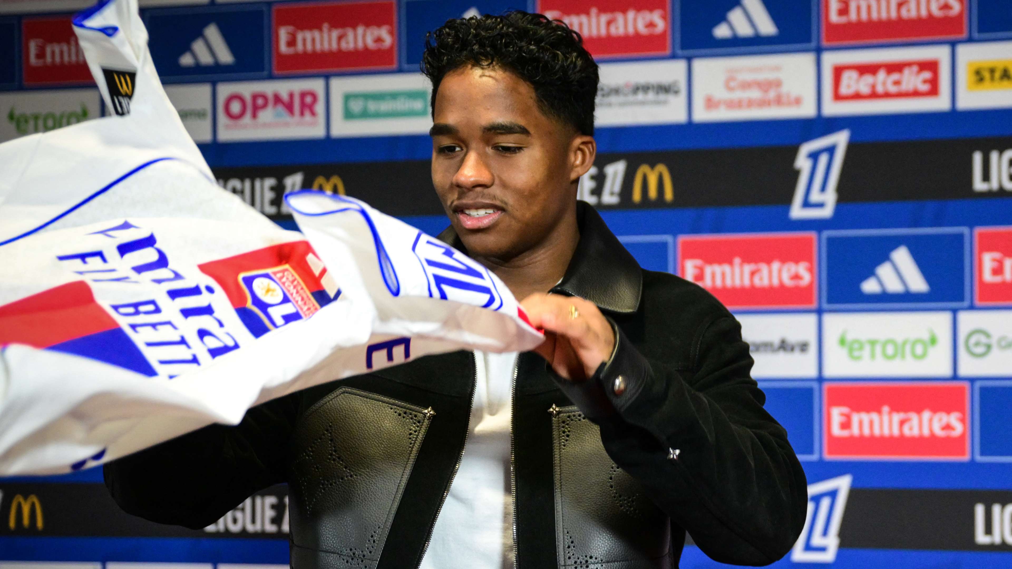 FBL-FRA-LIGUE1-LYON-PRESSER