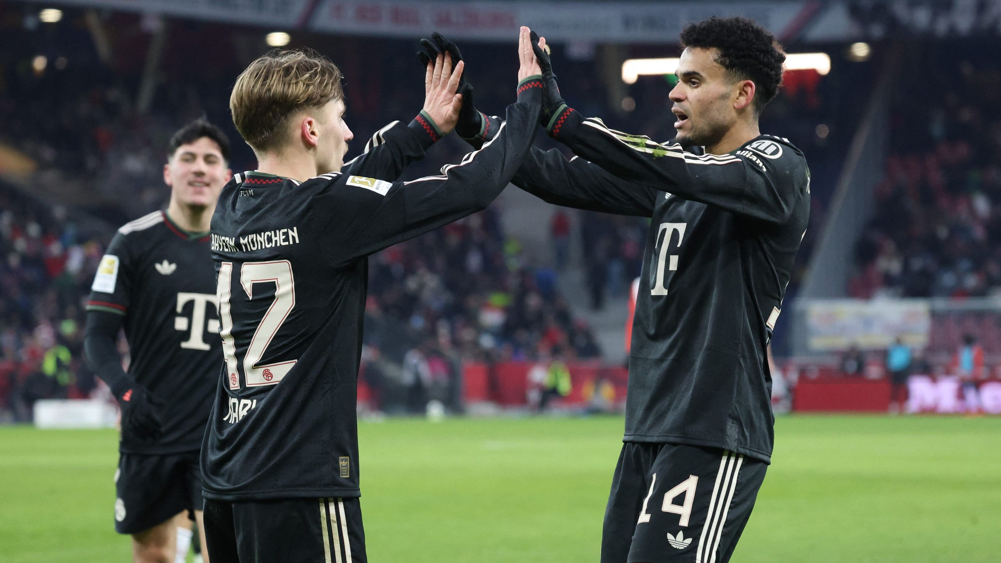 FBL-AUT-GER-BUNDESLIGA-FRIENDLY-SALZBURG-BAYERN MUNICH