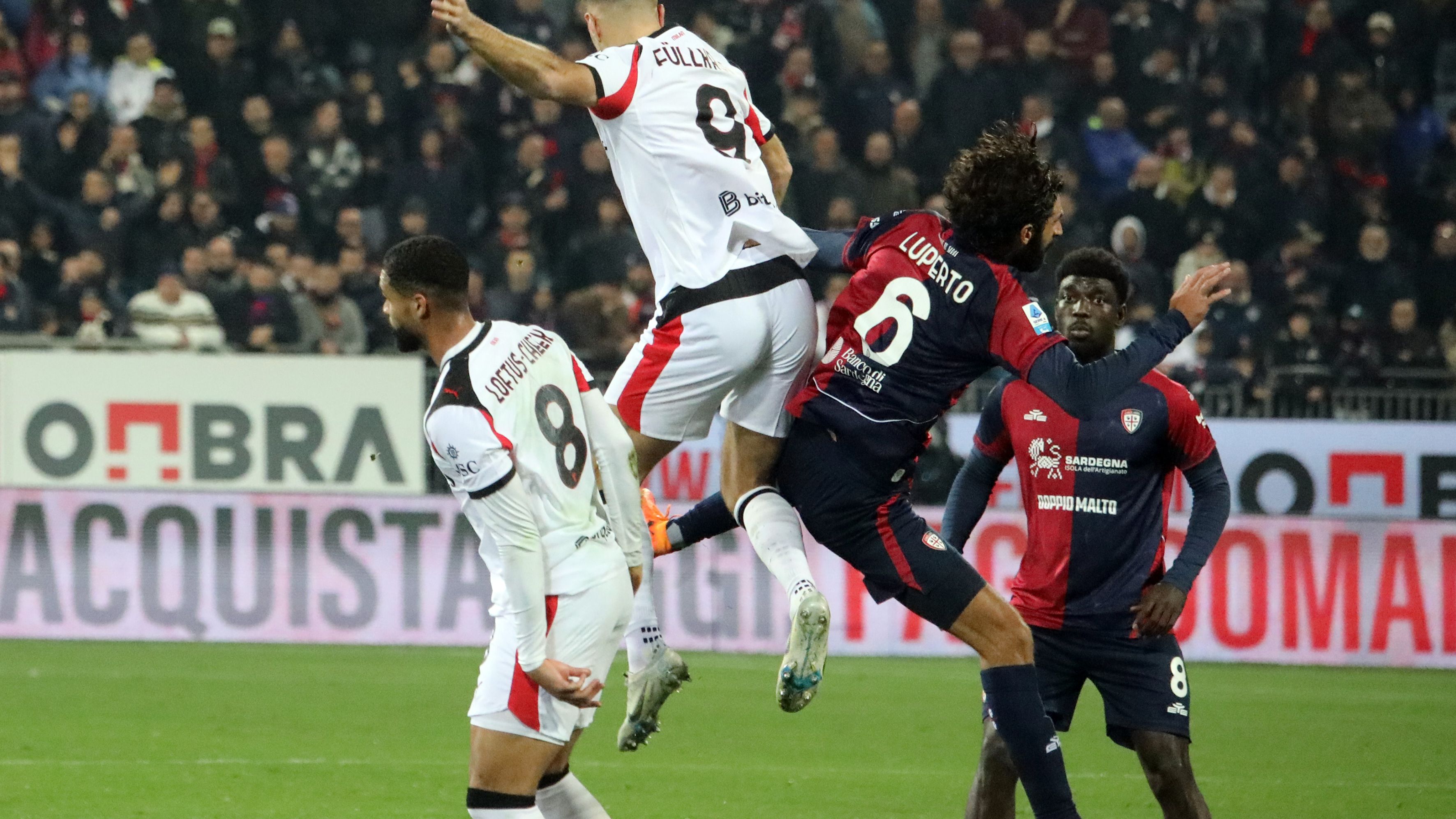 Cagliari Calcio v AC Milan - Serie A