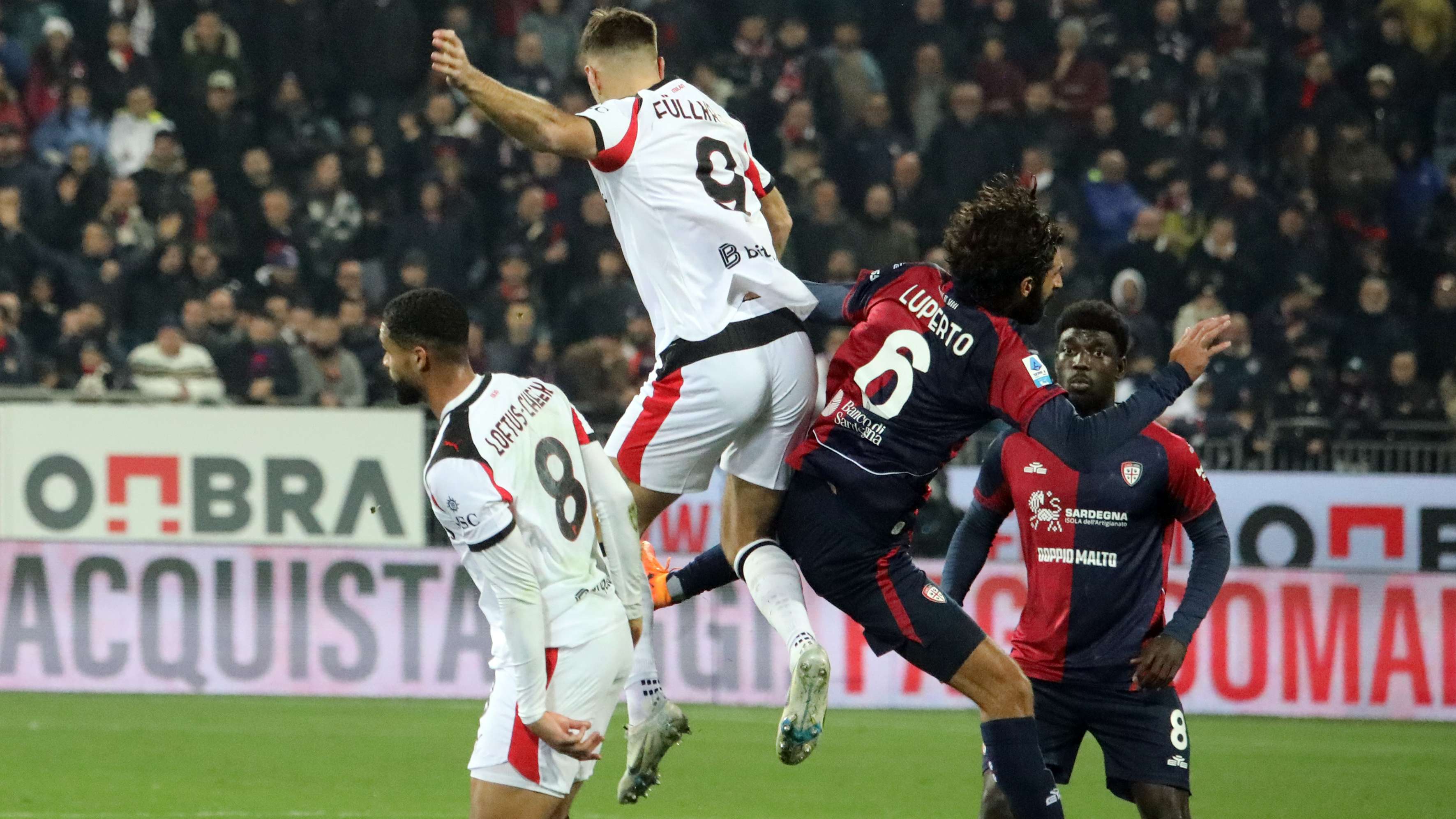 Cagliari Calcio v AC Milan - Serie A