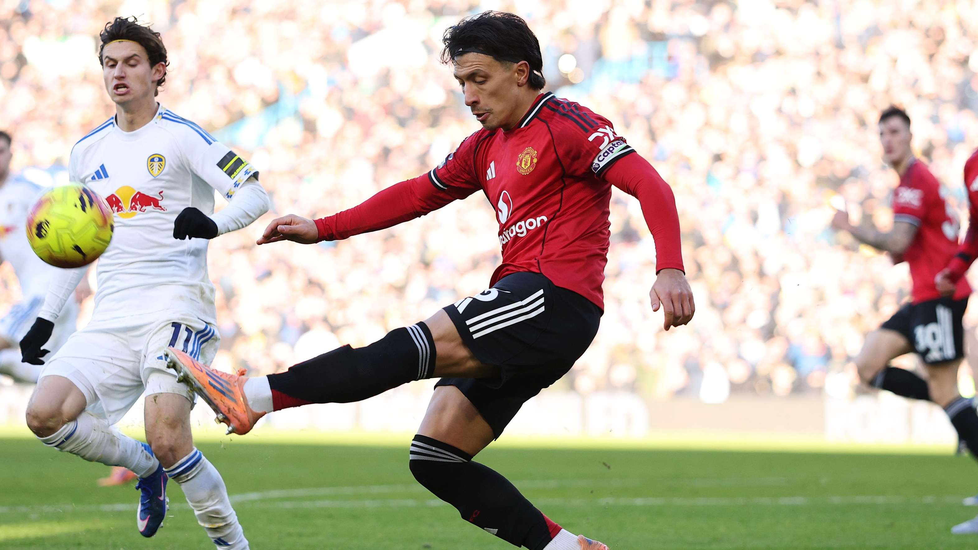 Leeds United v Manchester United - Premier League