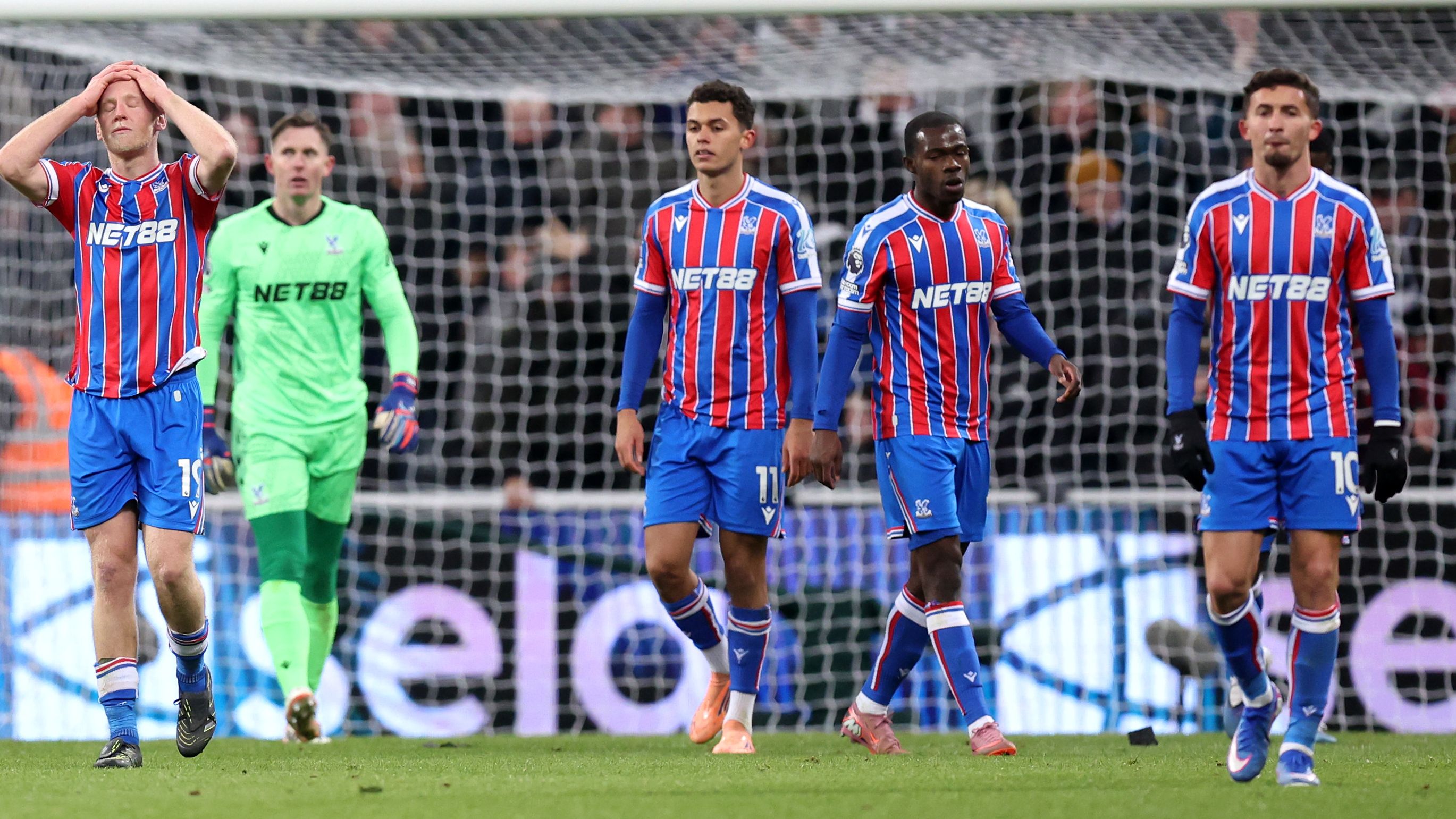 Newcastle United v Crystal Palace - Premier League