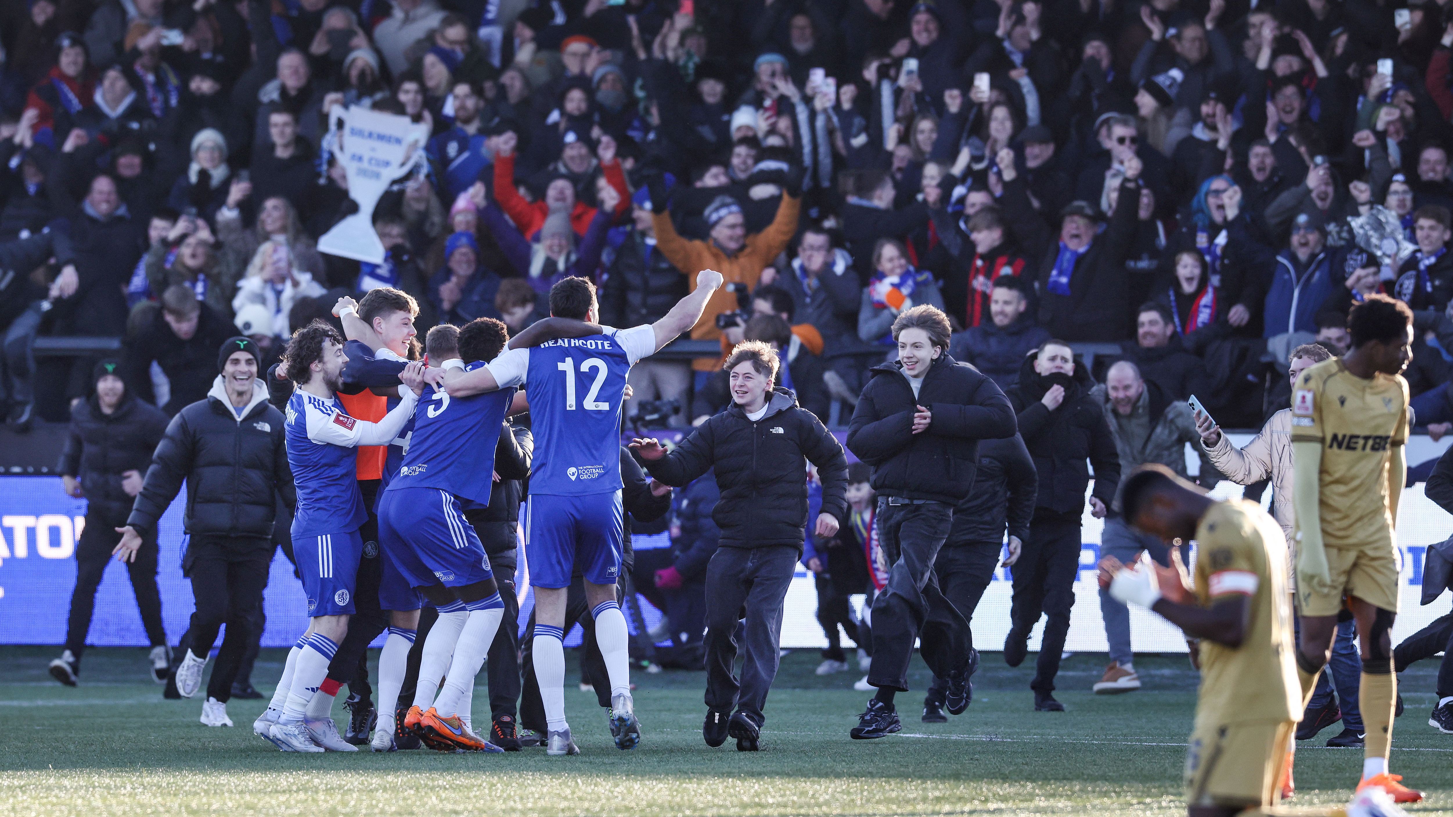 FBL-ENG-FACUP-MACCLESFIELD-CRYSTAL PALACE