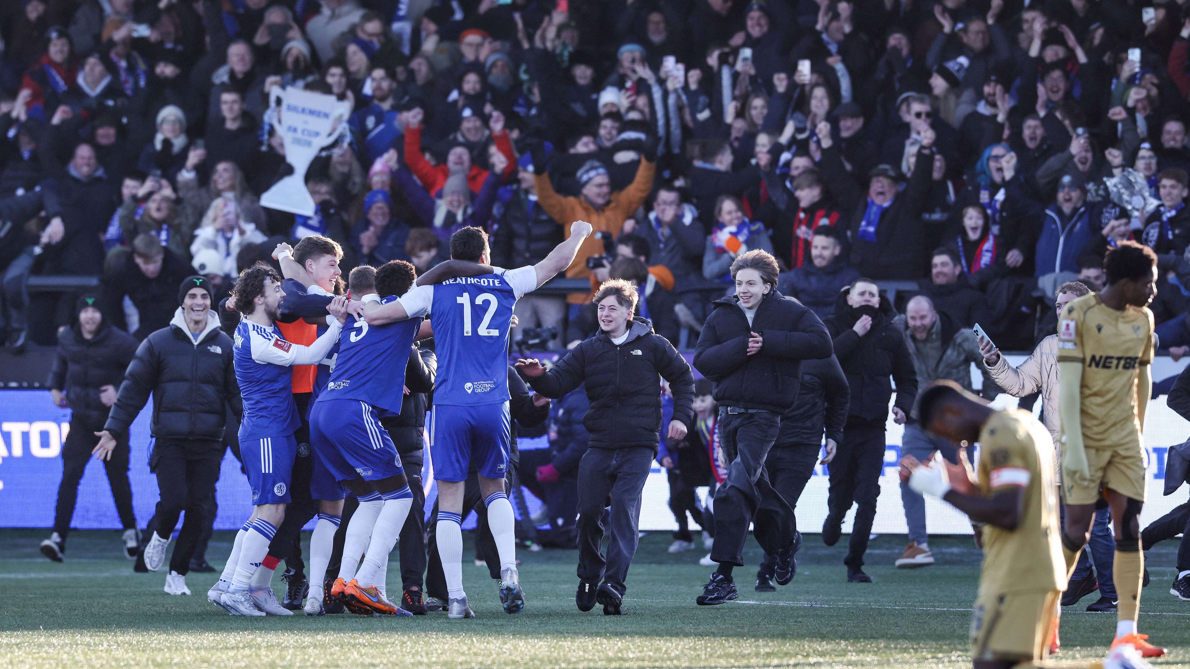 FBL-ENG-FACUP-MACCLESFIELD-CRYSTAL PALACE