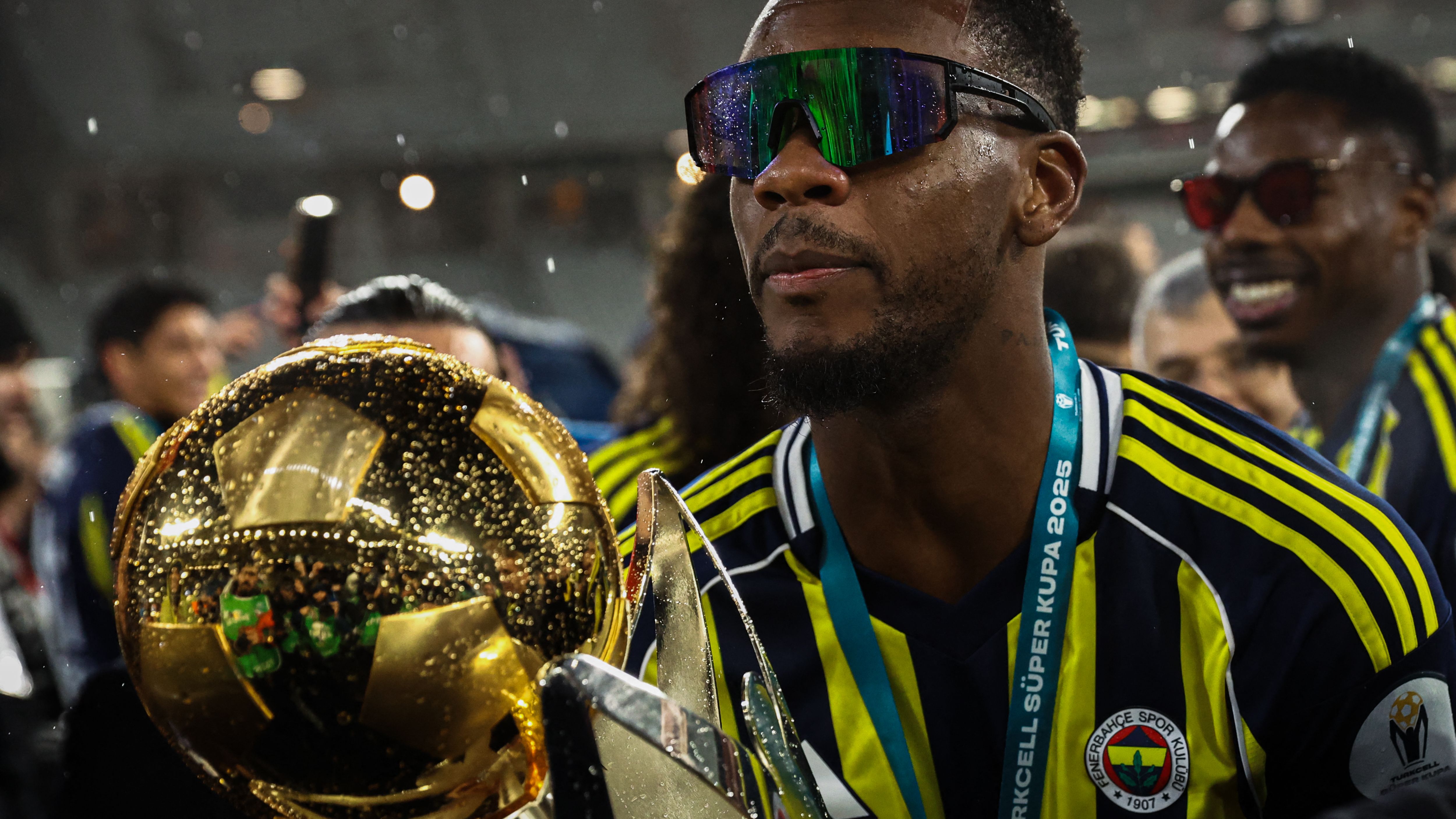 Galatasaray-vs-Fenerbahce-Turkcell-Super-Cup-2025-Final