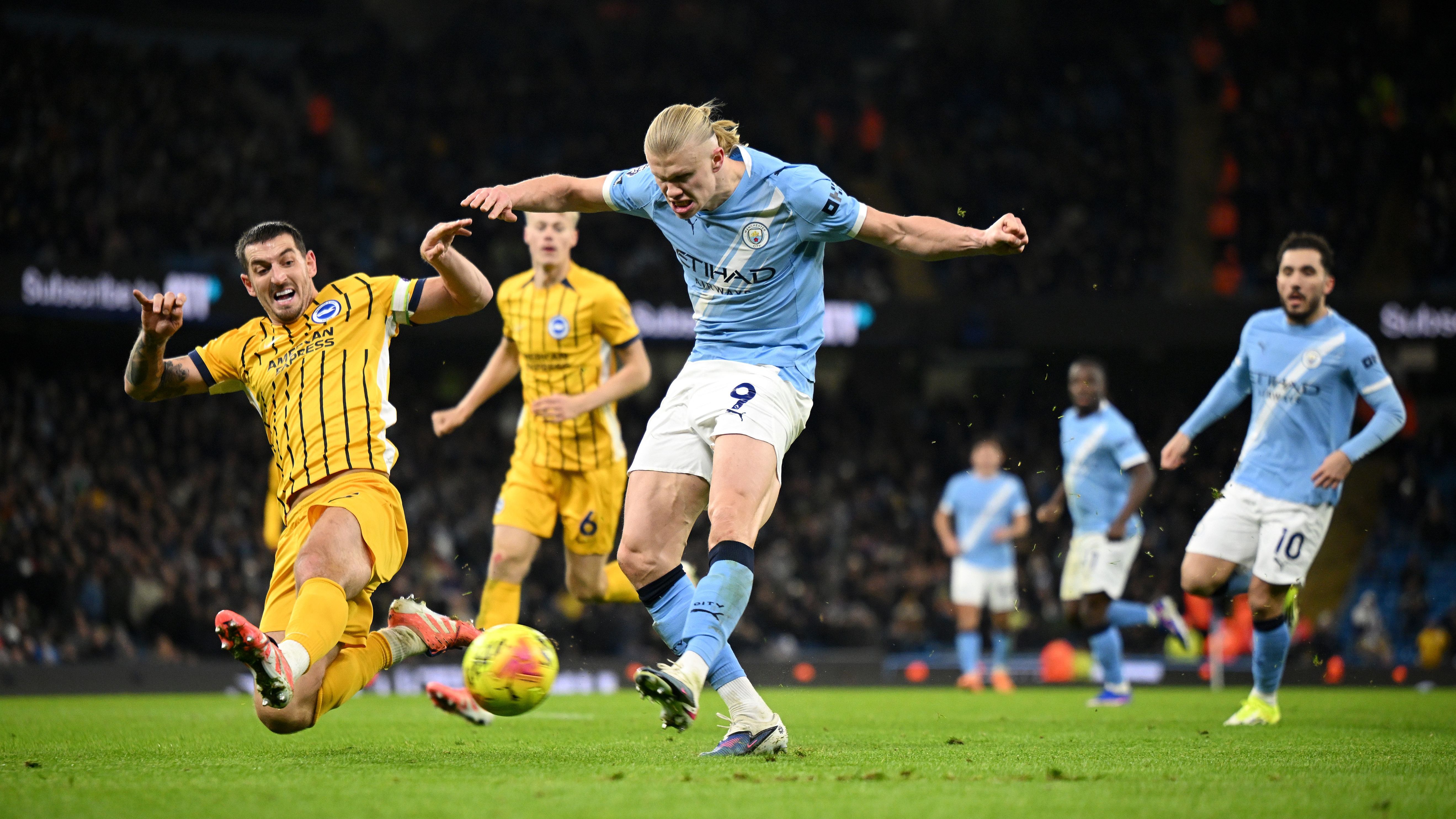 Manchester City v Brighton & Hove Albion - Premier League