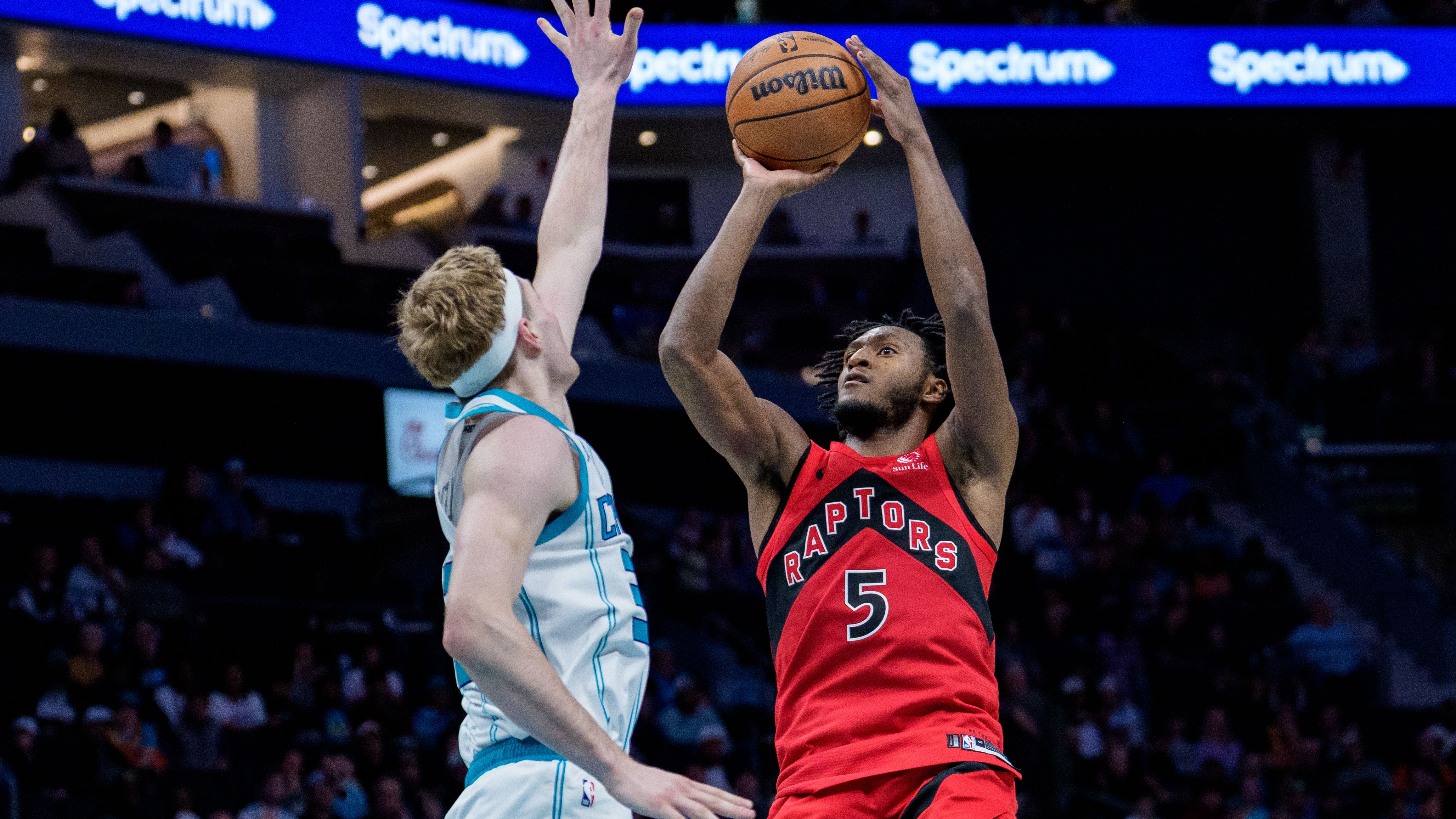 Toronto Raptors v Charlotte Hornets
