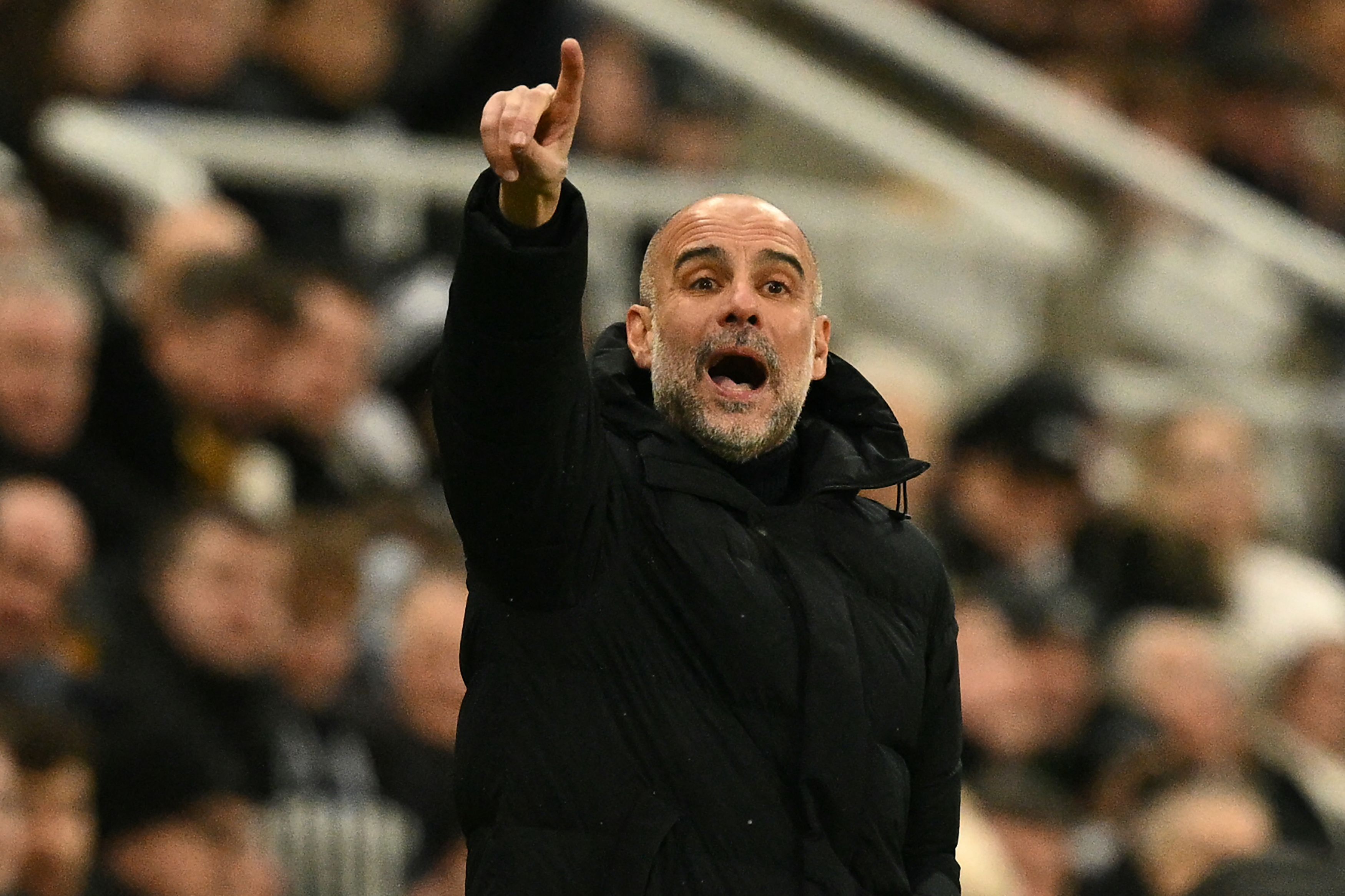 FBL-ENG-LCUP-NEWCASTLE-MAN CITY