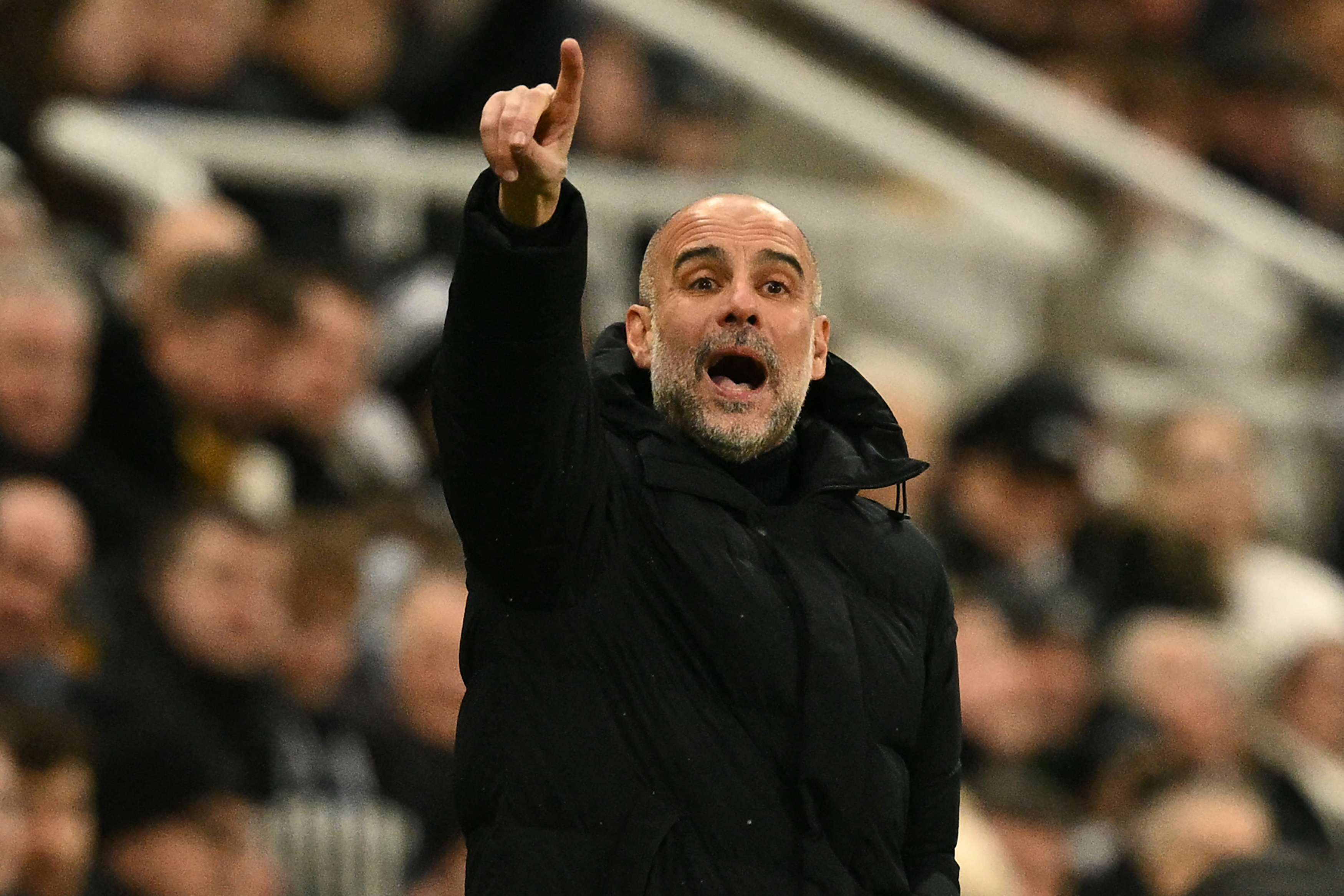 FBL-ENG-LCUP-NEWCASTLE-MAN CITY