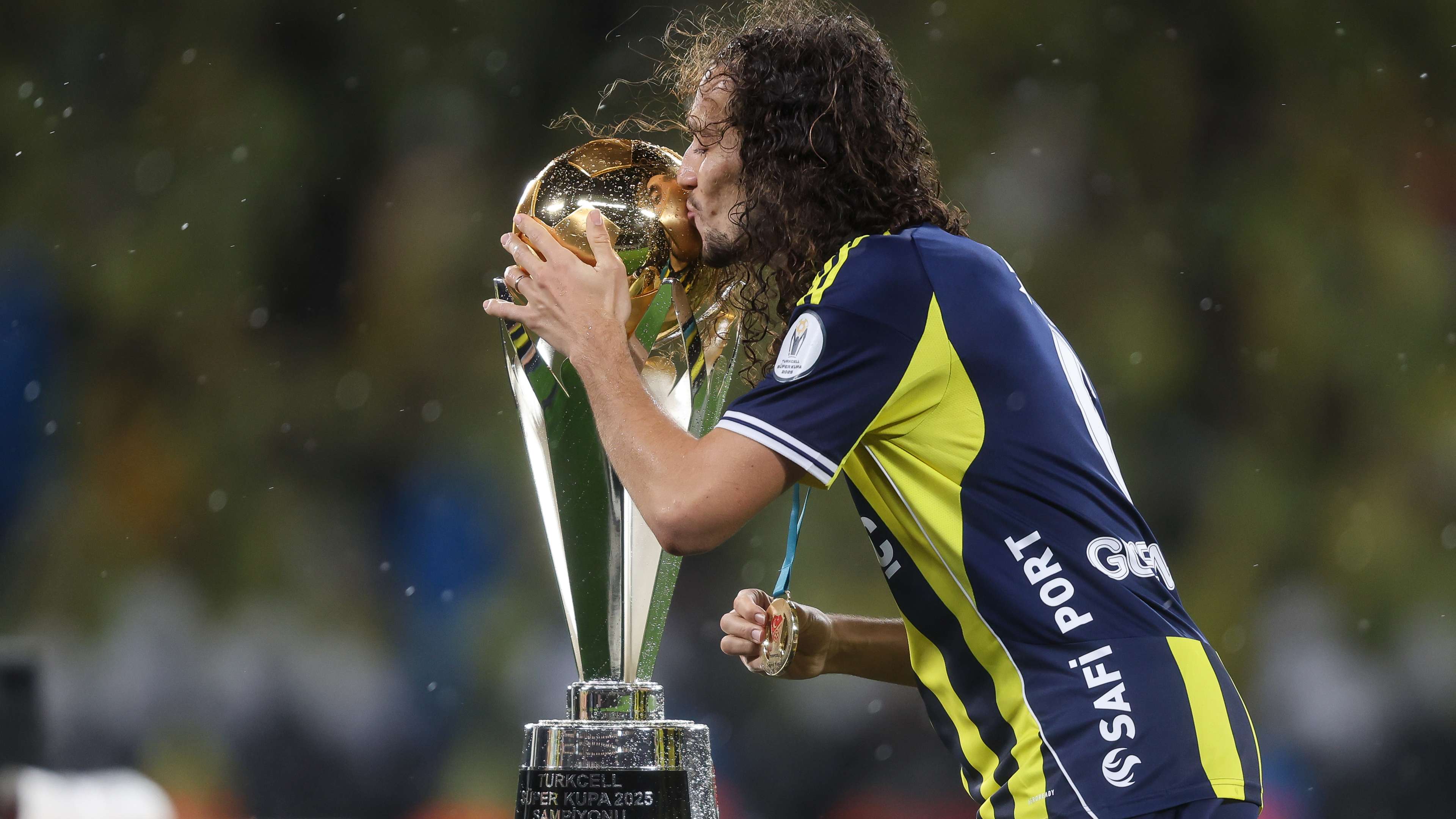 Fenerbahçe SK V Galatasaray SK - Turkish Super Cup Final