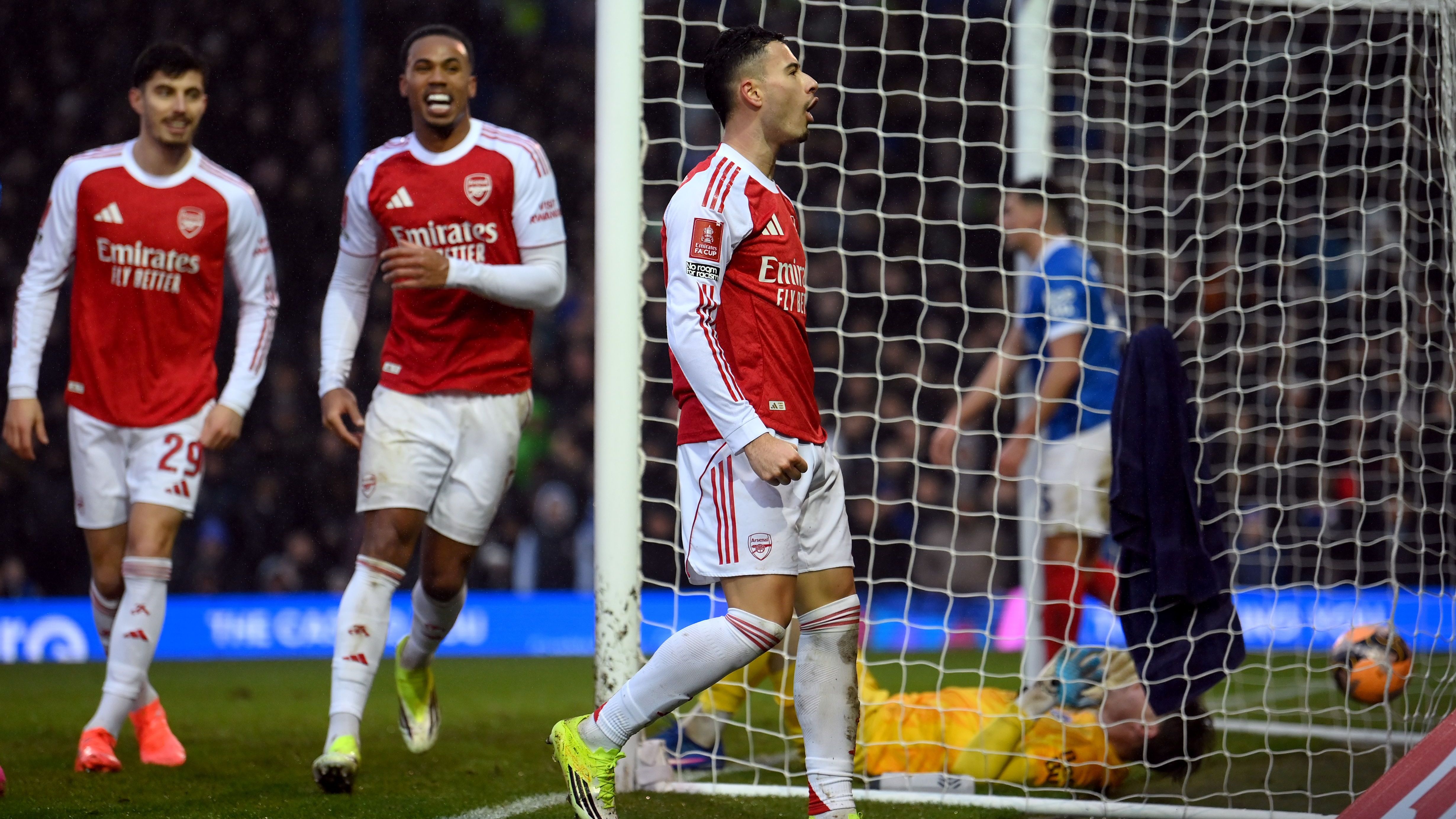 Portsmouth v Arsenal - Emirates FA Cup Third Round