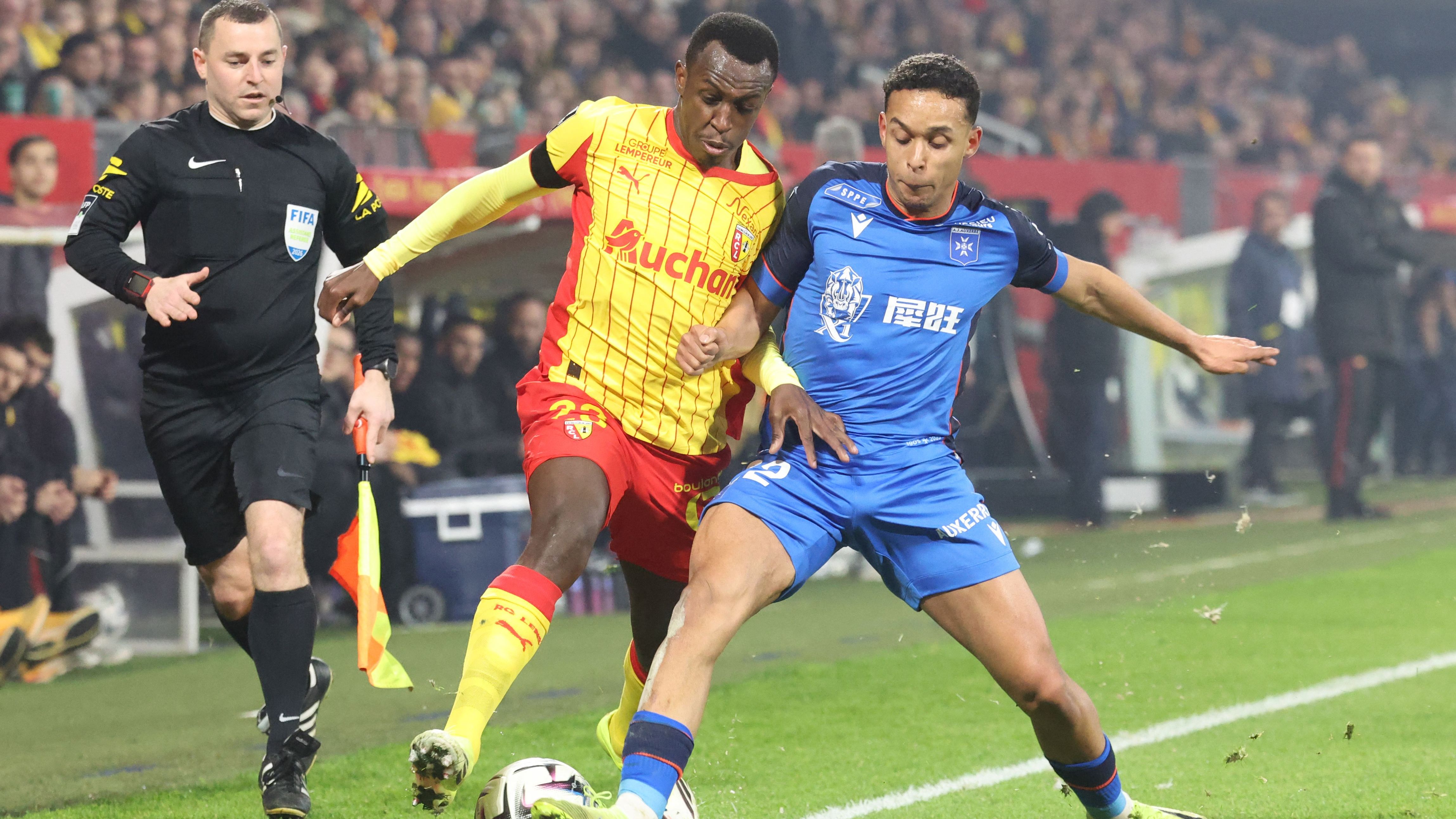 FBL-FRA-LIGUE1-LENS-AUXERRE