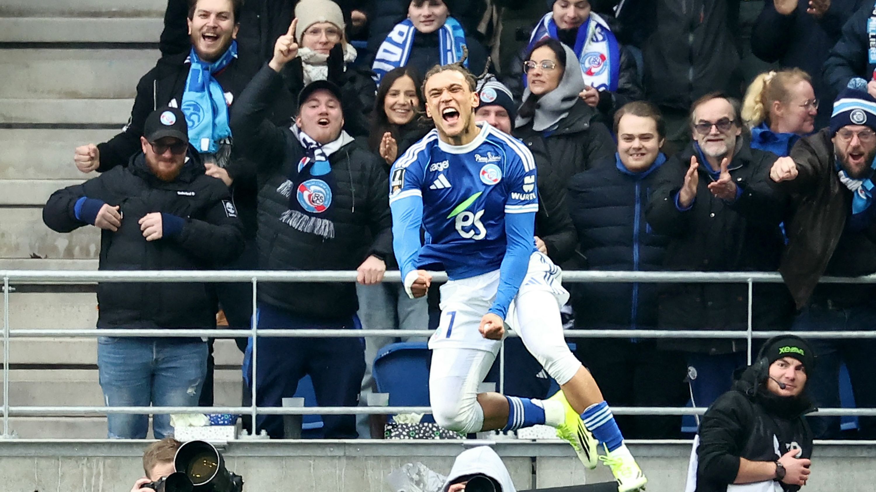 FBL-FRA-LIGUE1-STRASBOURG-METZ