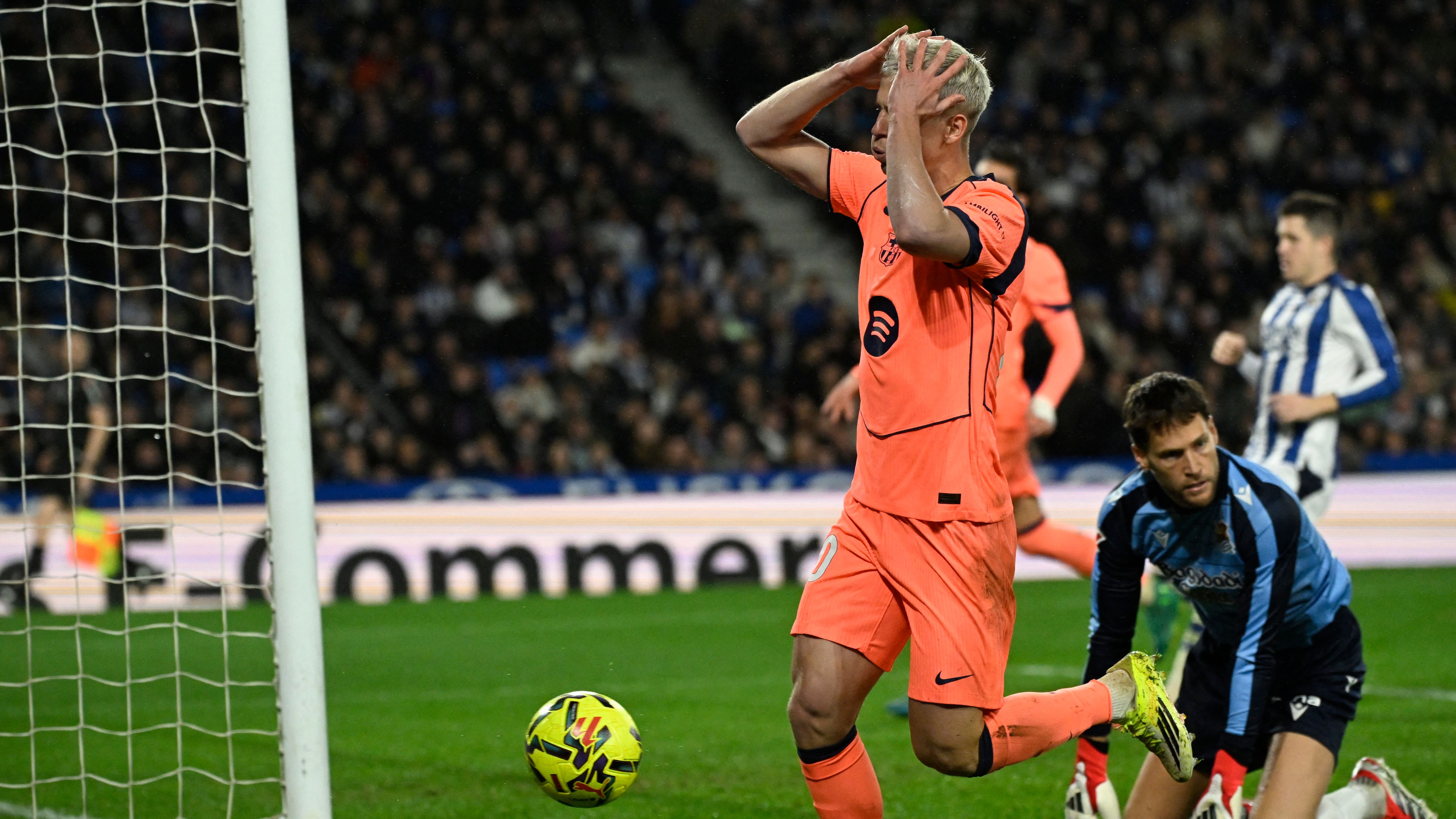 FBL-ESP-LIGA-REAL SOCIEDAD-BARCELONA