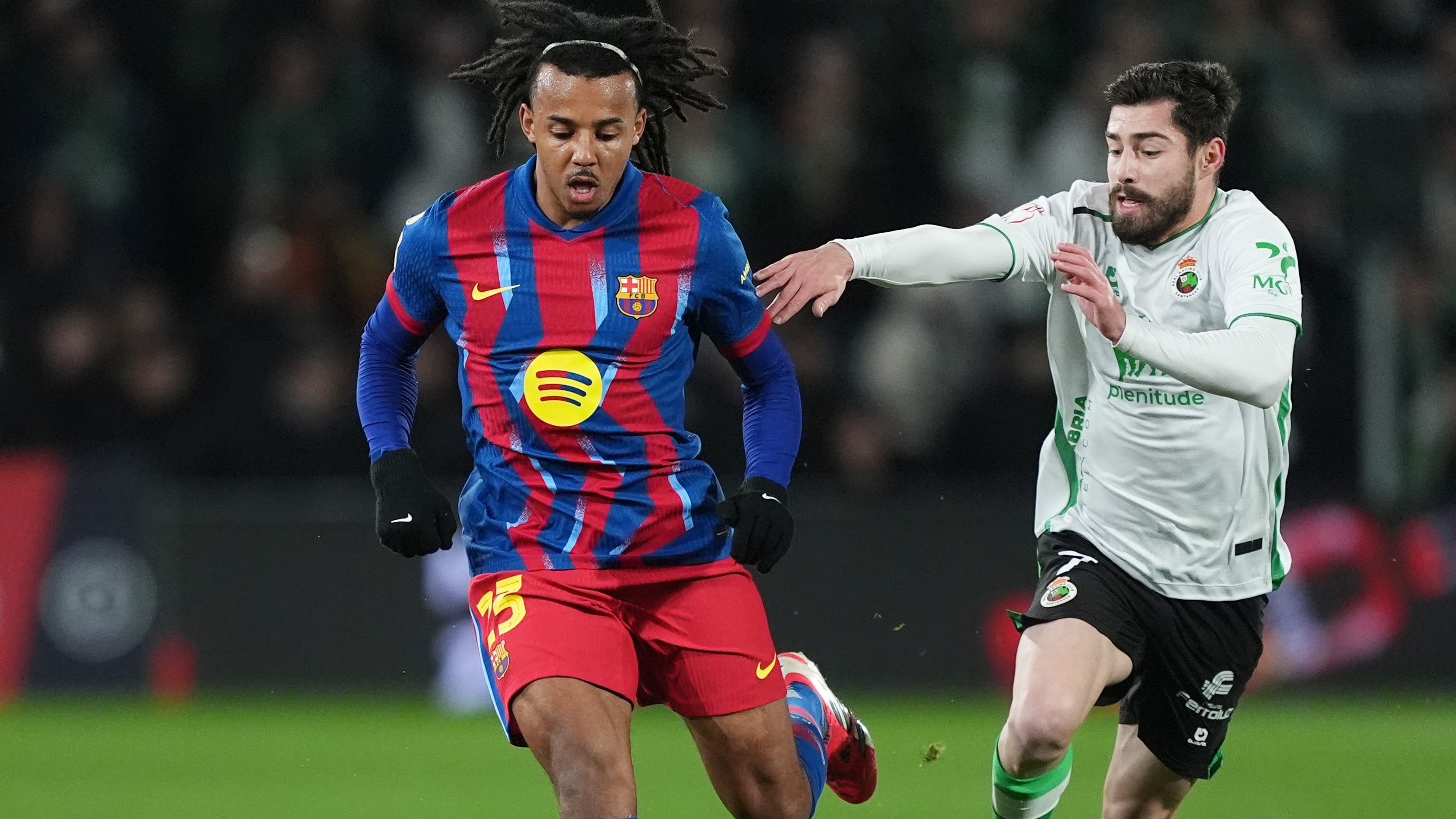 Racing de Santander v FC Barcelona - Copa del Rey