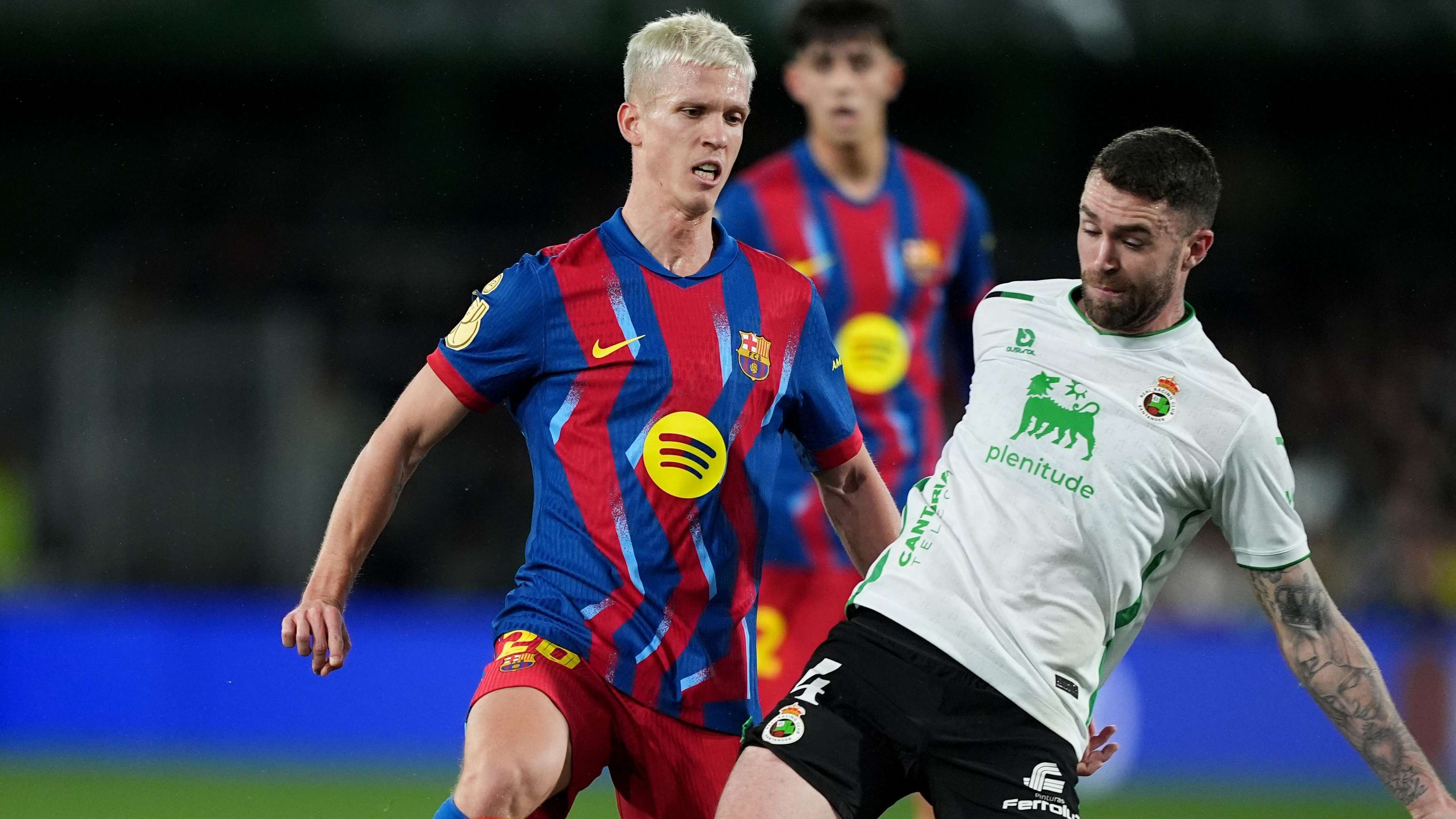 Racing de Santander v FC Barcelona - Copa del Rey