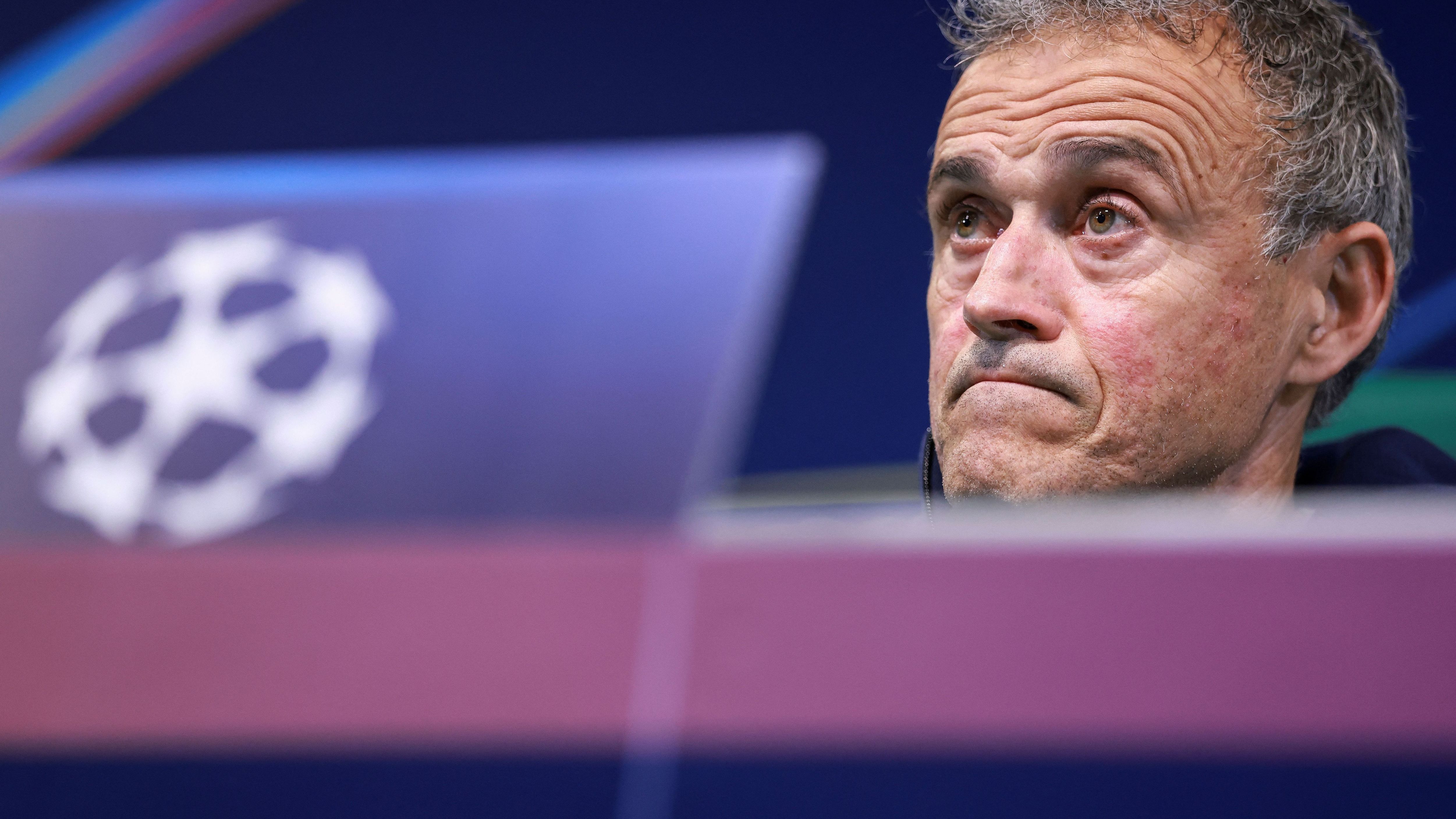 FBL-EUR-C1-PARIS SG-PRESSER