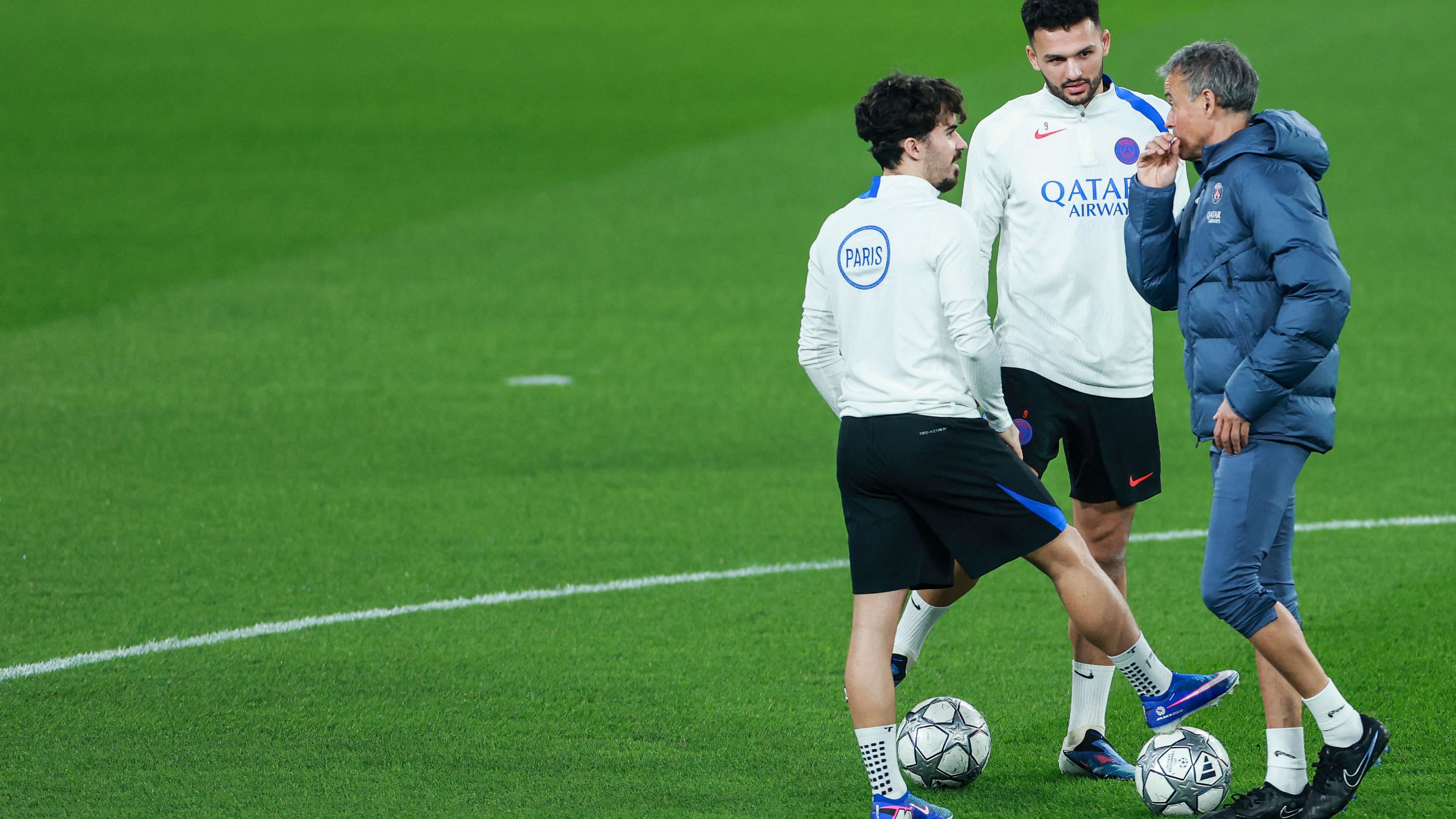 FBL-EUR-C1-PARIS SG-TRAINING