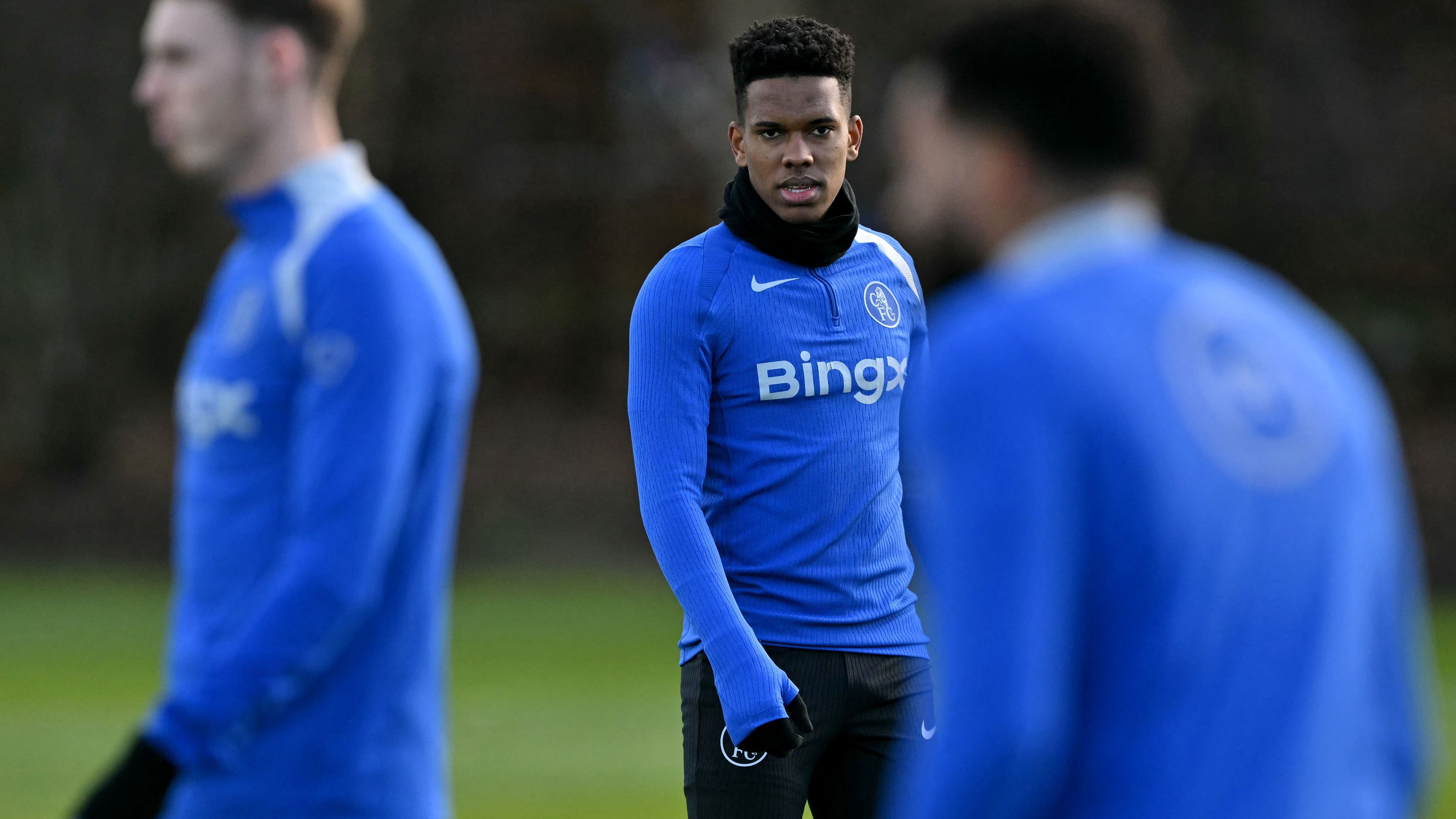 FBL-EUR-C1-CHELSEA-TRAINING