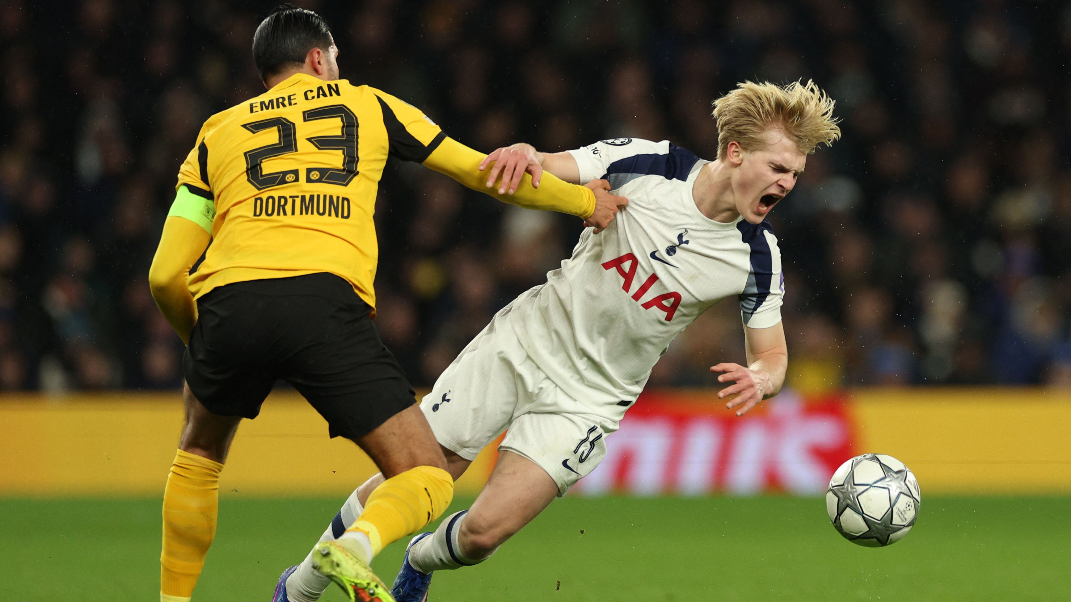 FBL-EUR-C1-TOTTENHAM-DORTMUND