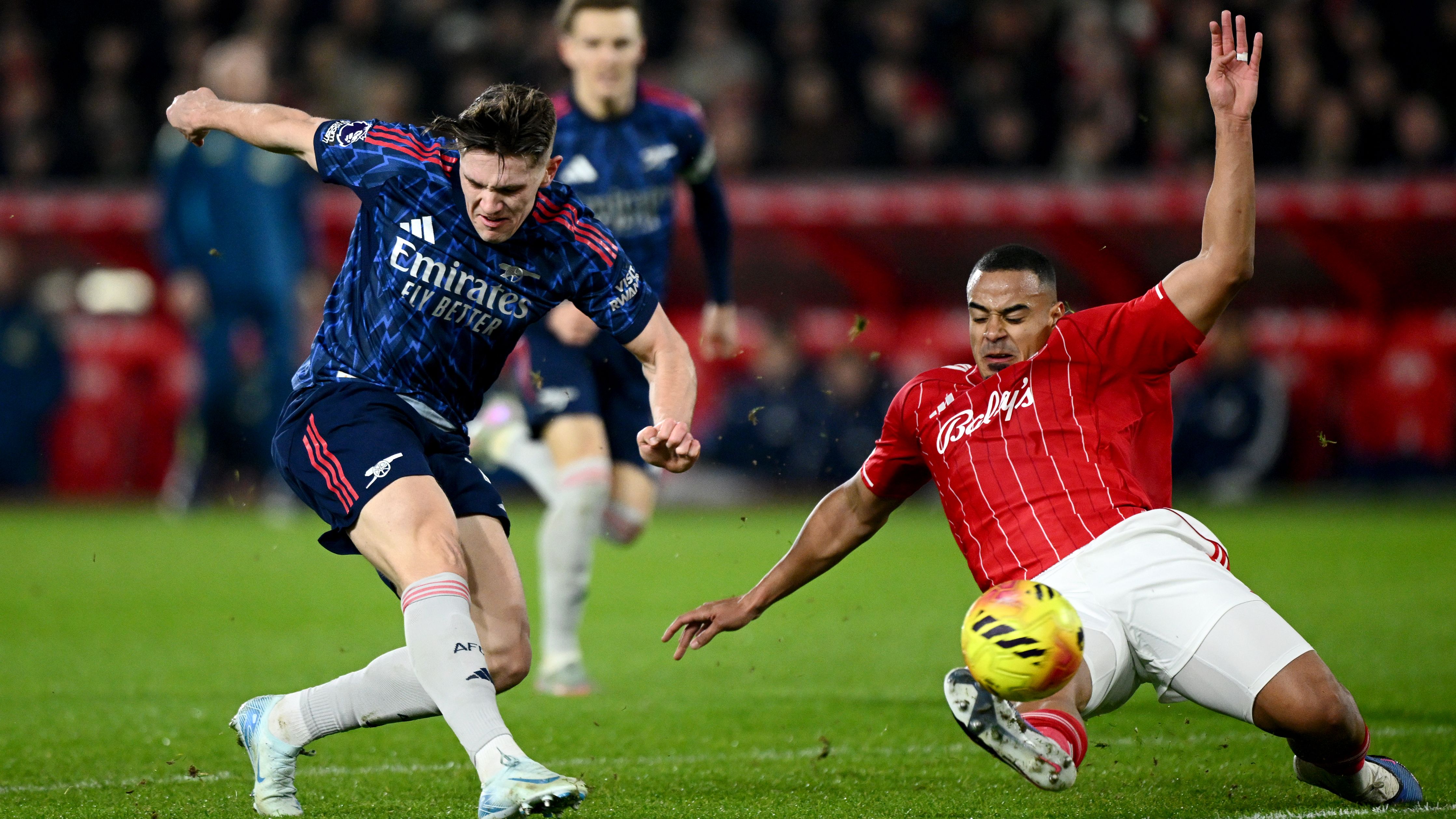 Nottingham Forest v Arsenal - Premier League