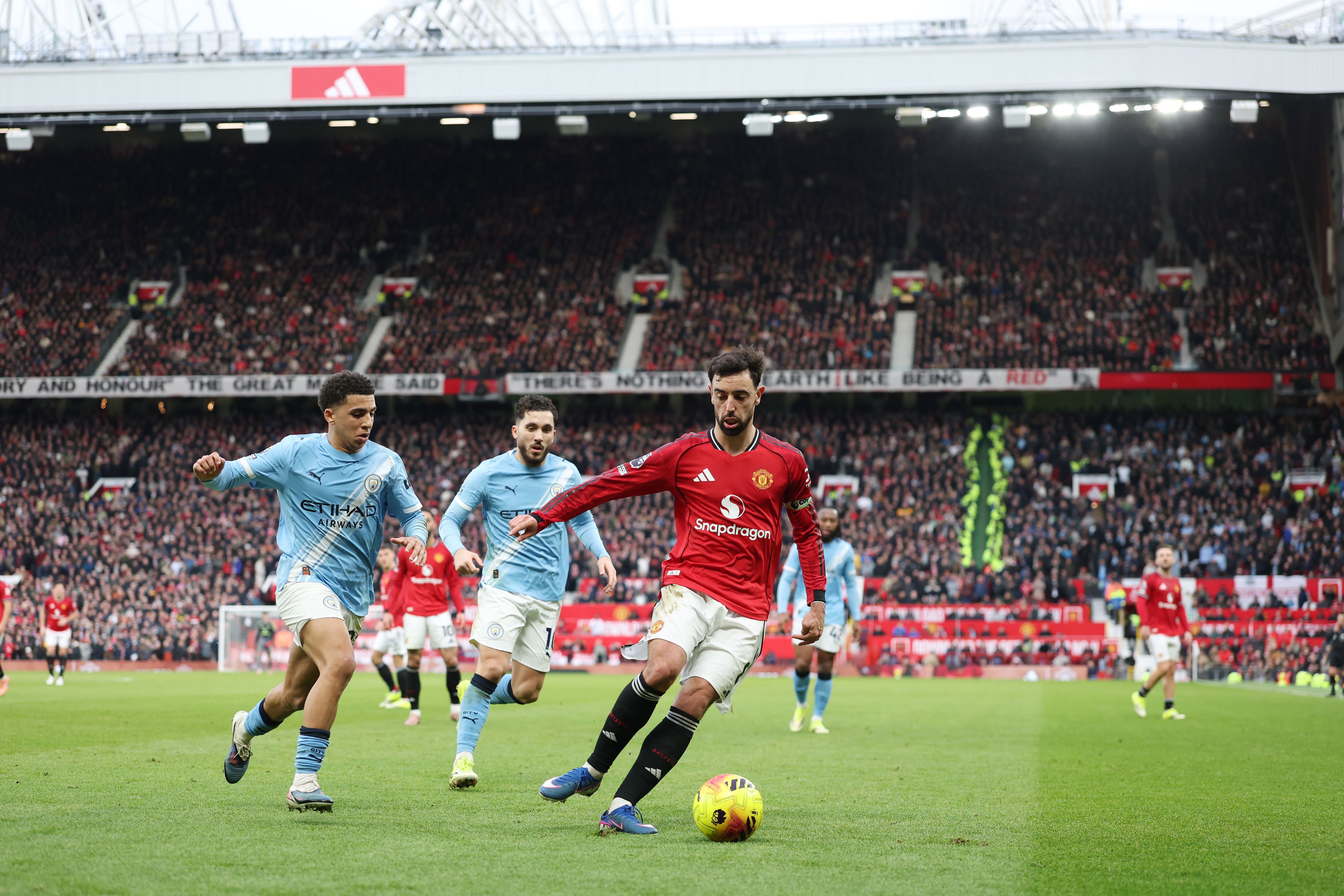 Manchester United v Manchester City - Premier League