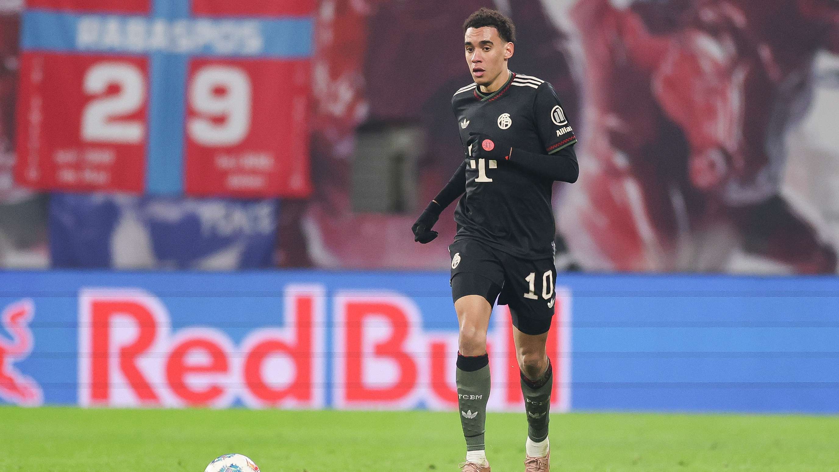 RB Leipzig v FC Bayern München - Bundesliga