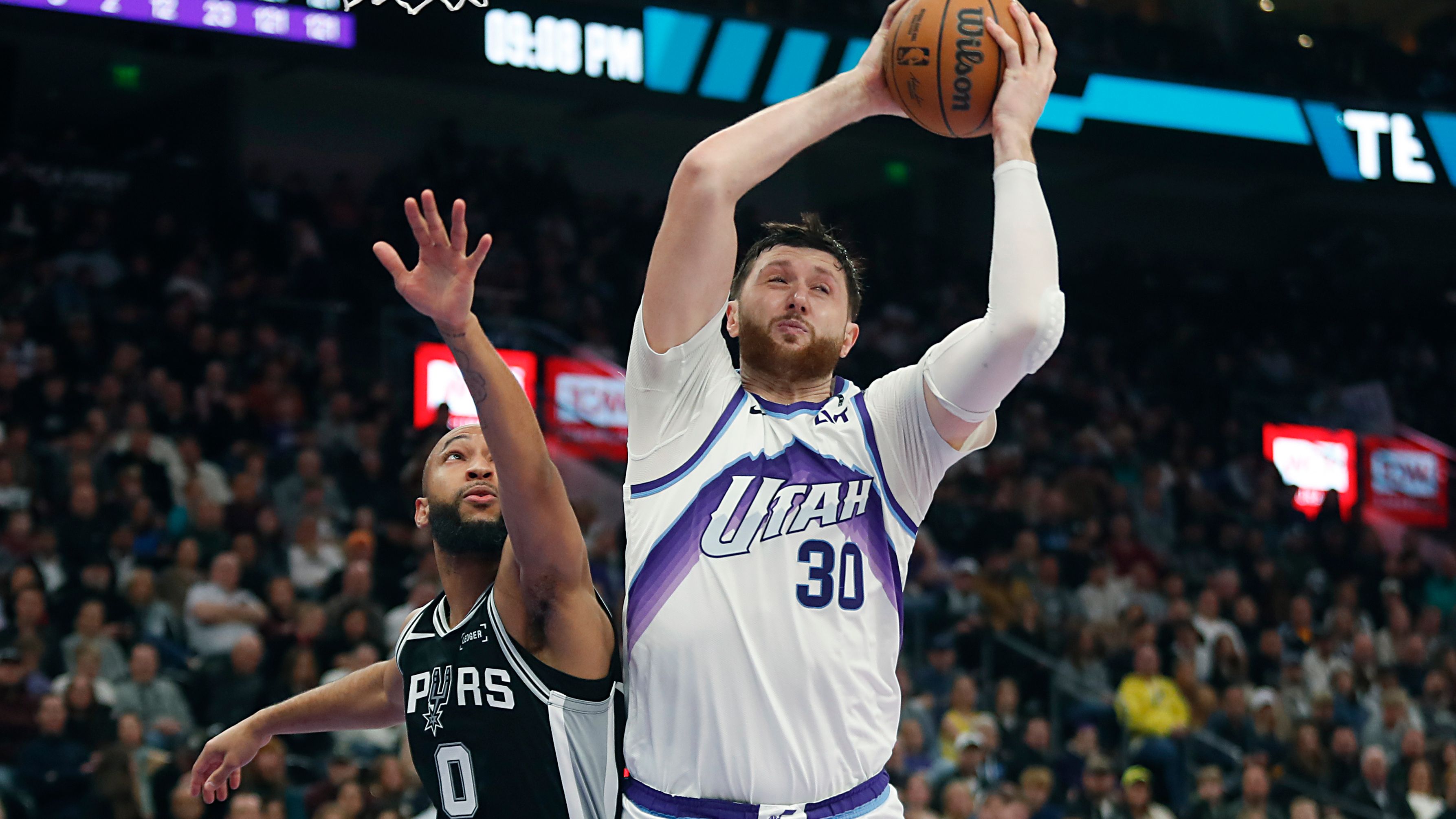 San Antonio Spurs v Utah Jazz