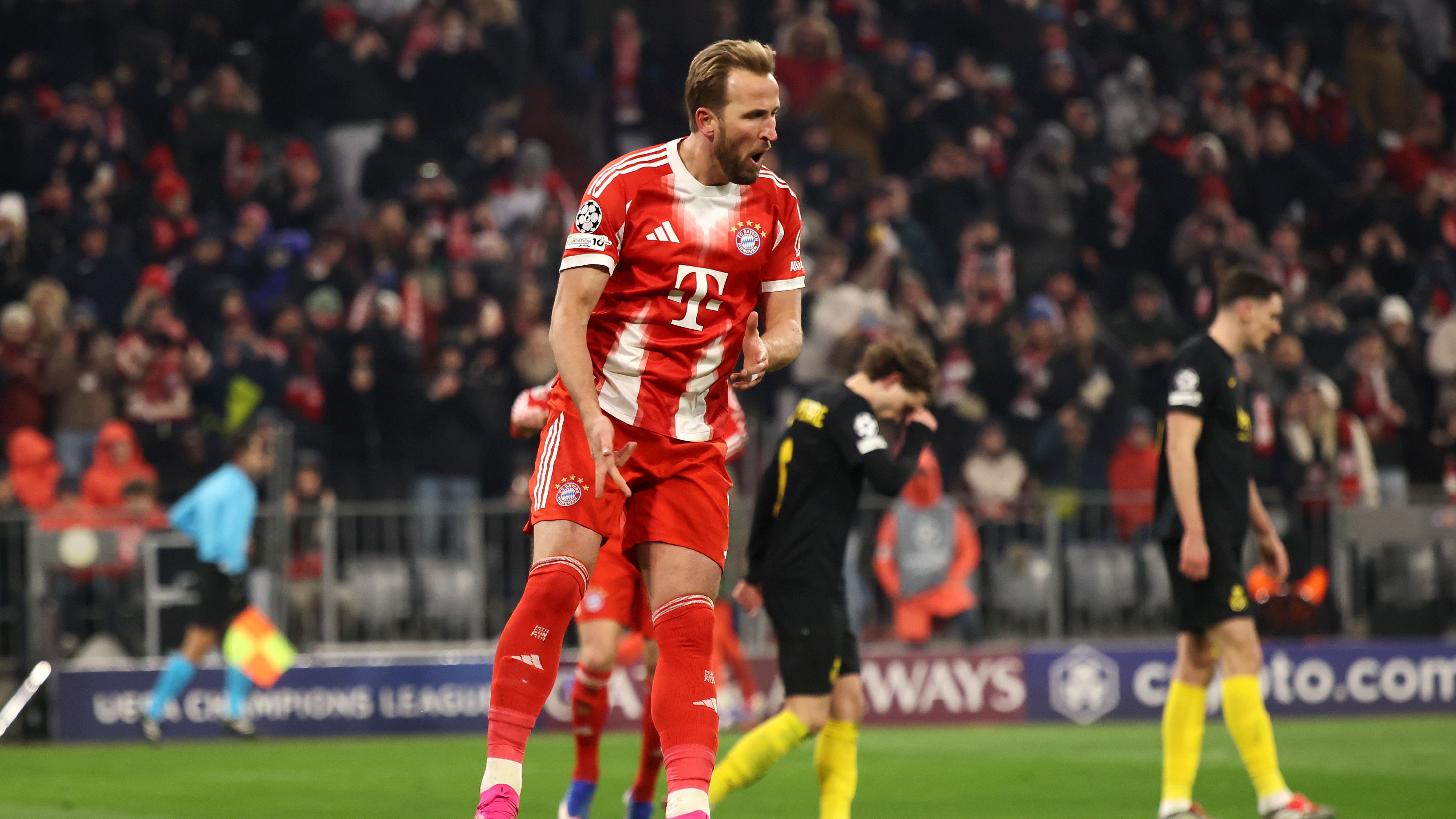 FC Bayern München v R. Union Saint-Gilloise - UEFA Champions League 2025/26 League Phase MD7