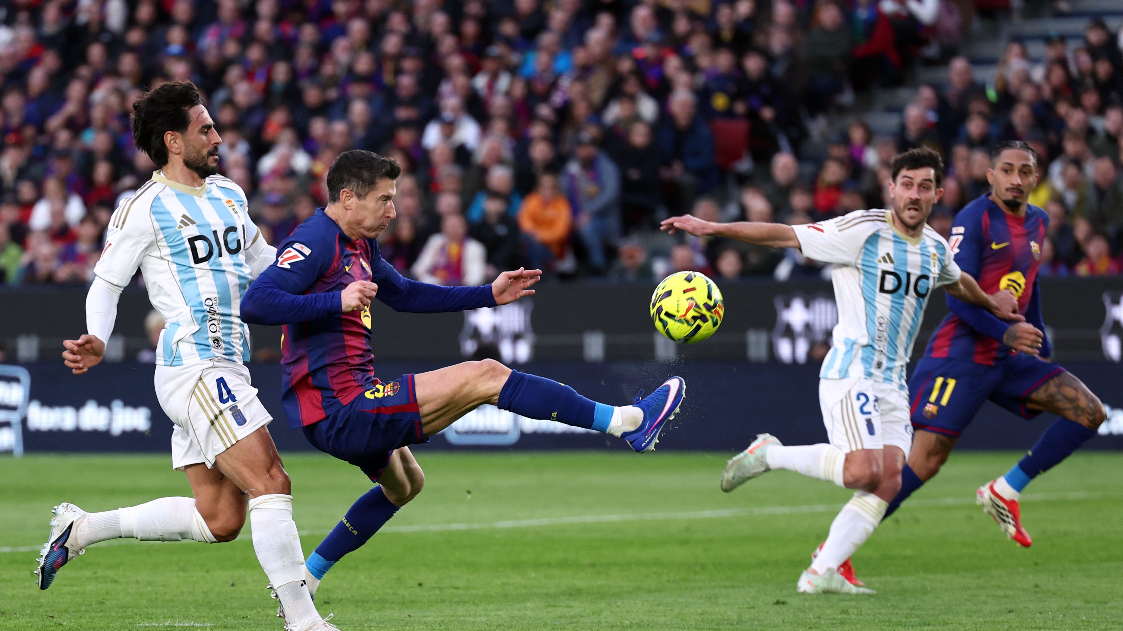 FBL-ESP-LIGA-BARCELONA-OVIEDO