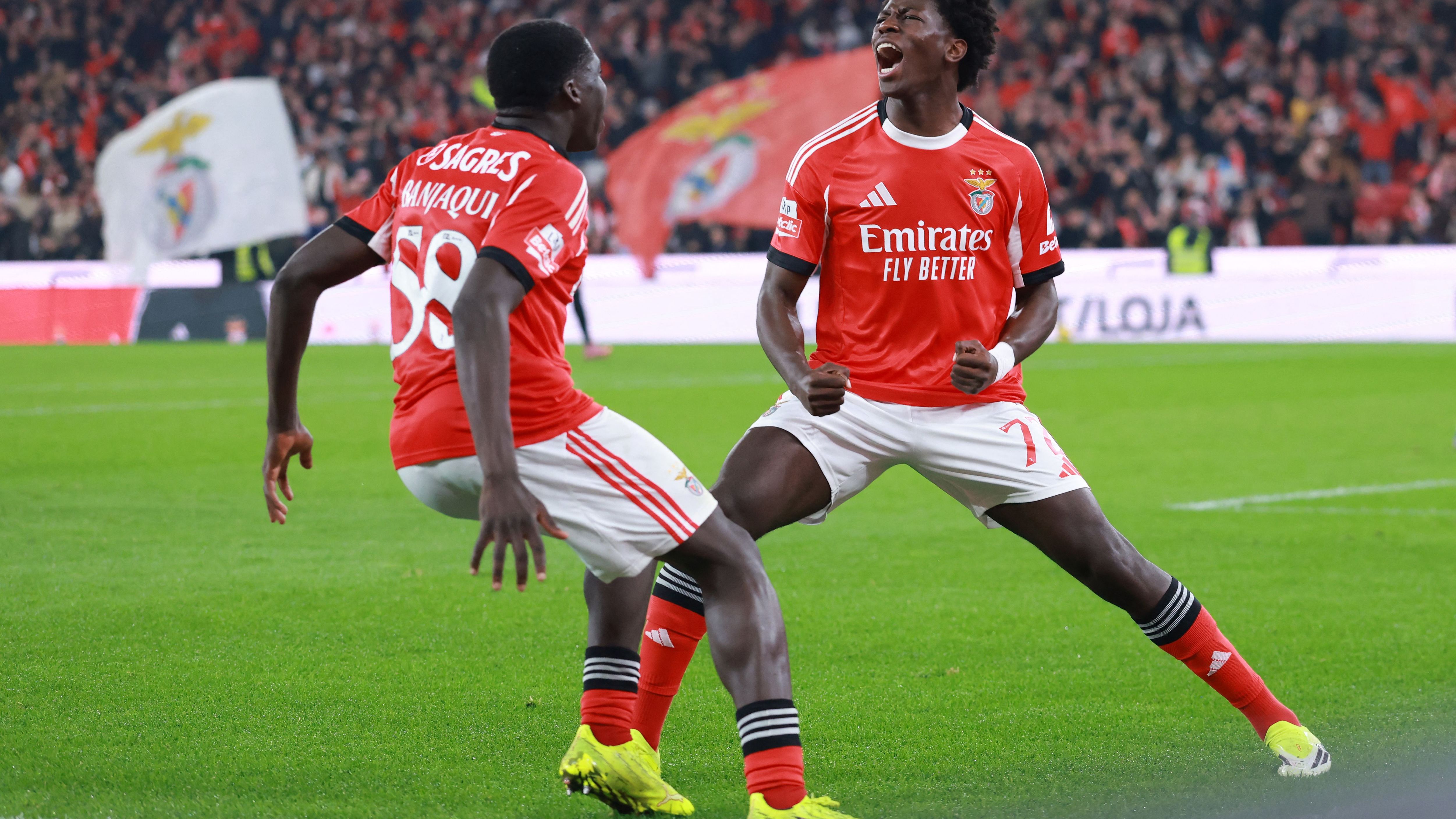 FBL-POR-LIGA-BENFICA-ESTRELA