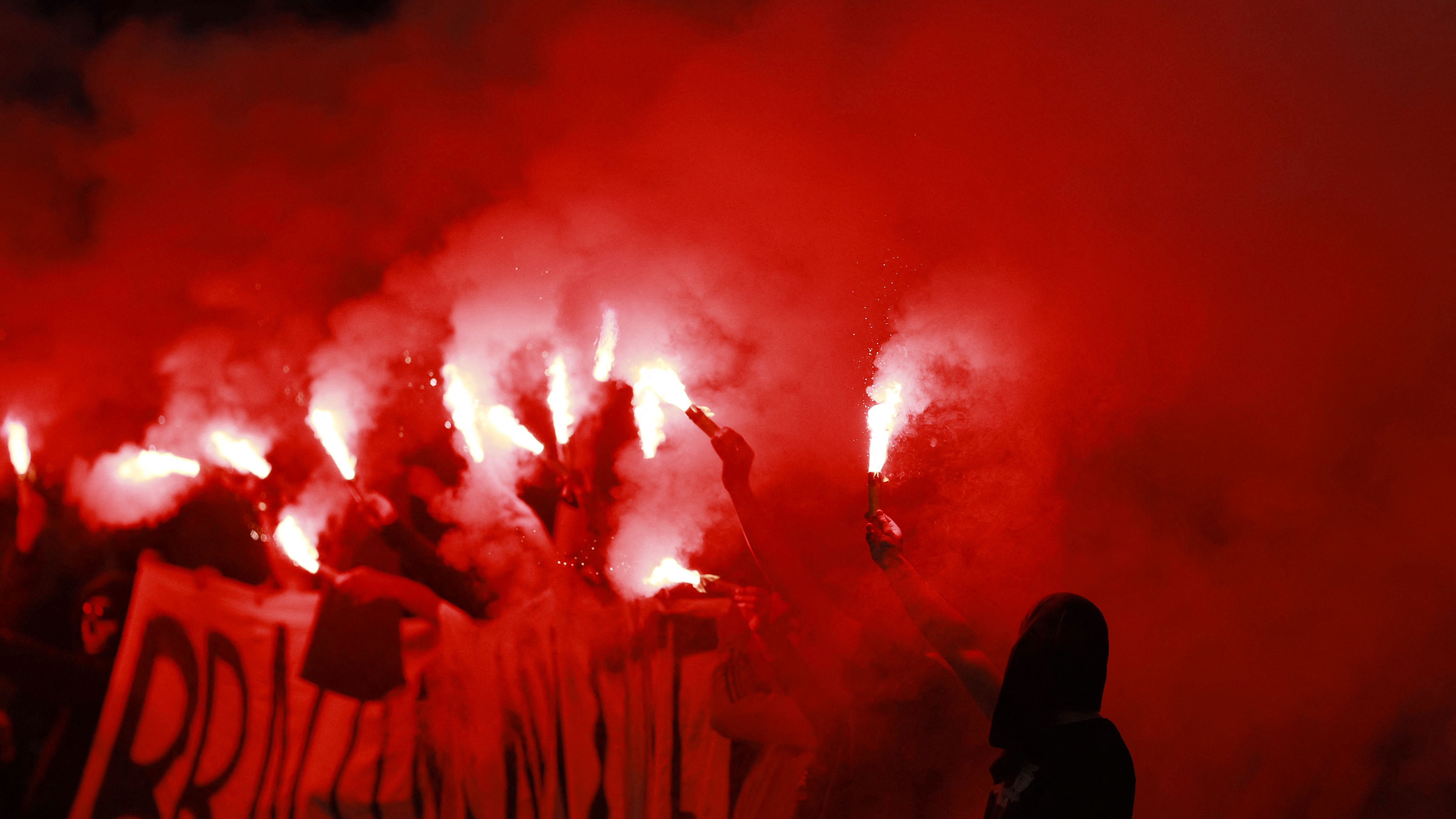 FBL-POR-LIGA-BENFICA-ESTRELA
