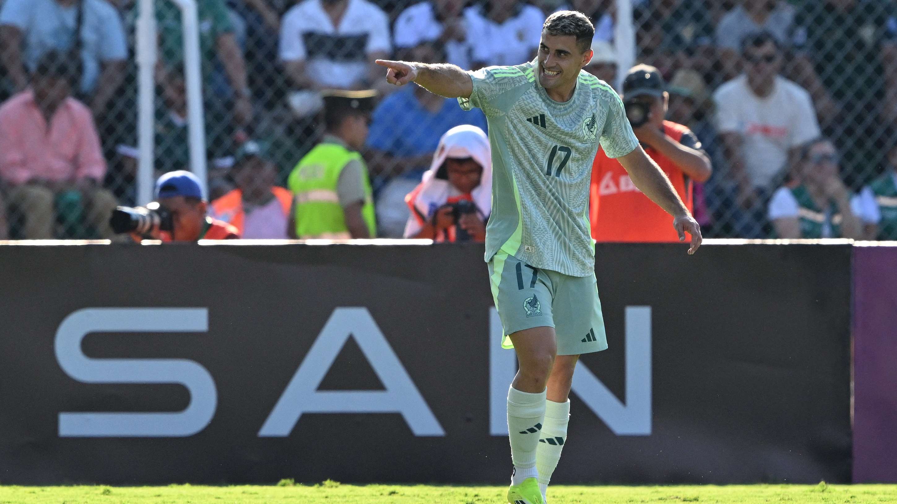 FBL-FRIENDLY-BOL-MEX