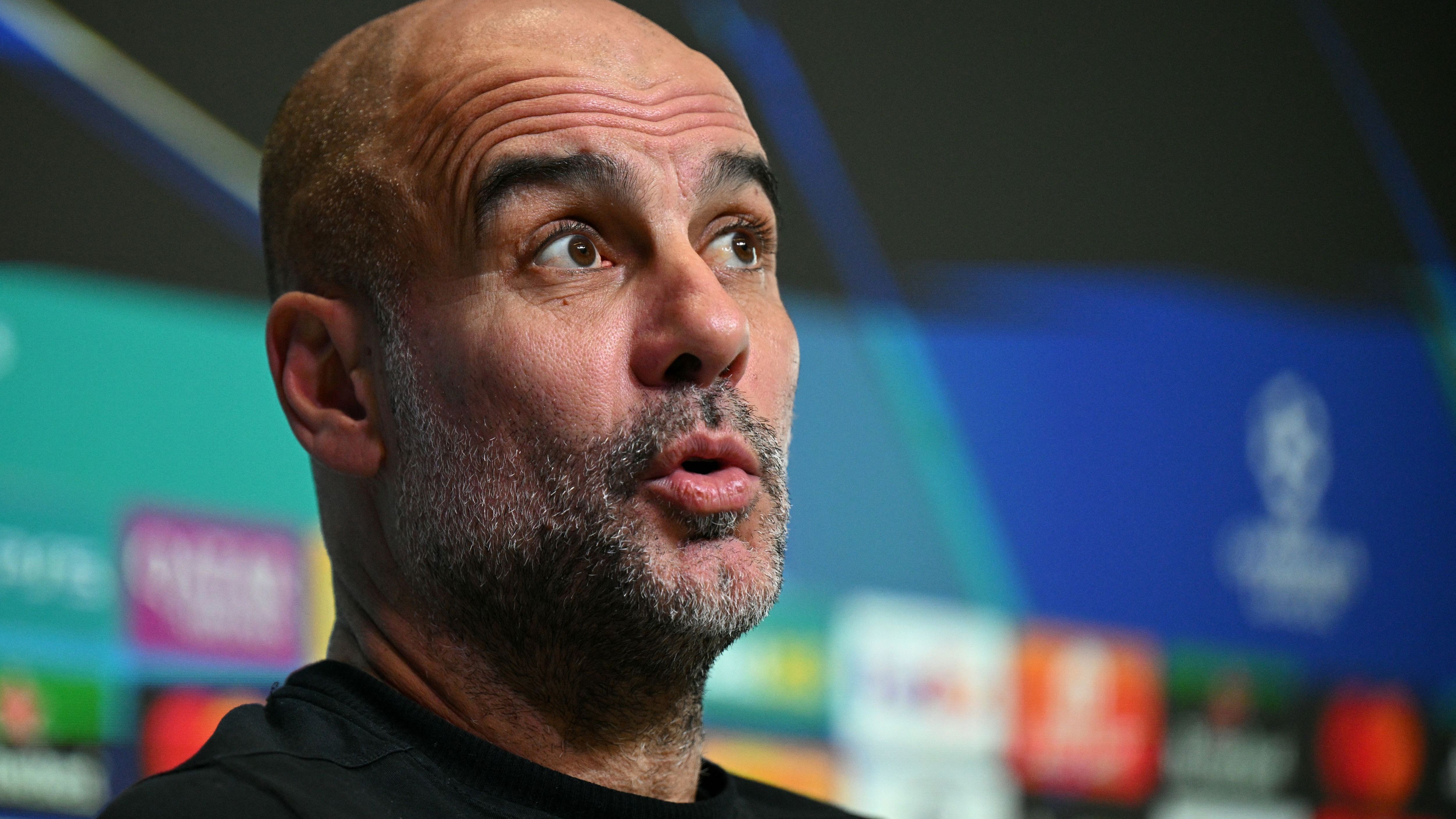FBL-EUR-C1-MAN CITY-PRESSER