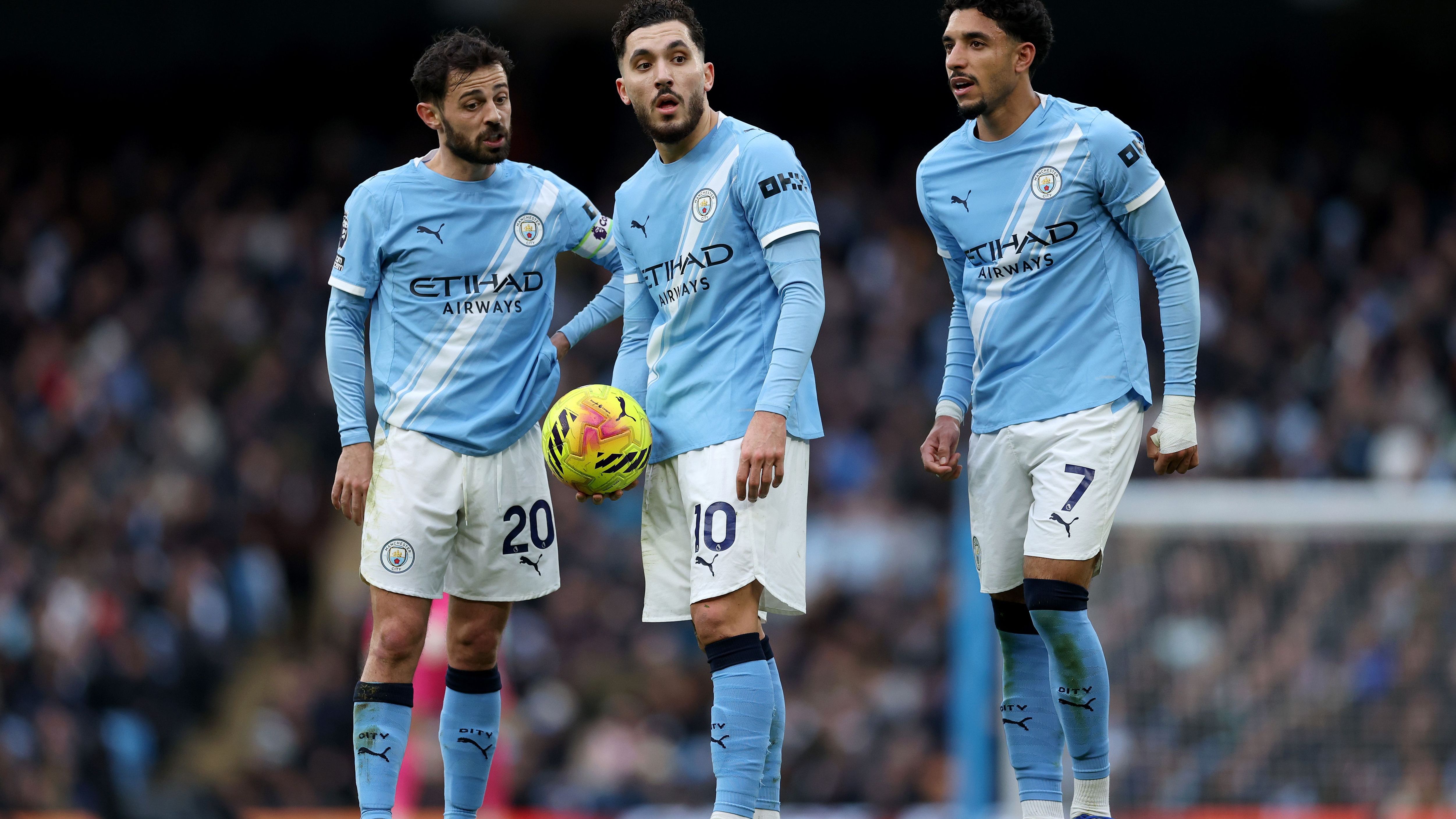 Manchester City v Wolverhampton Wanderers - Premier League