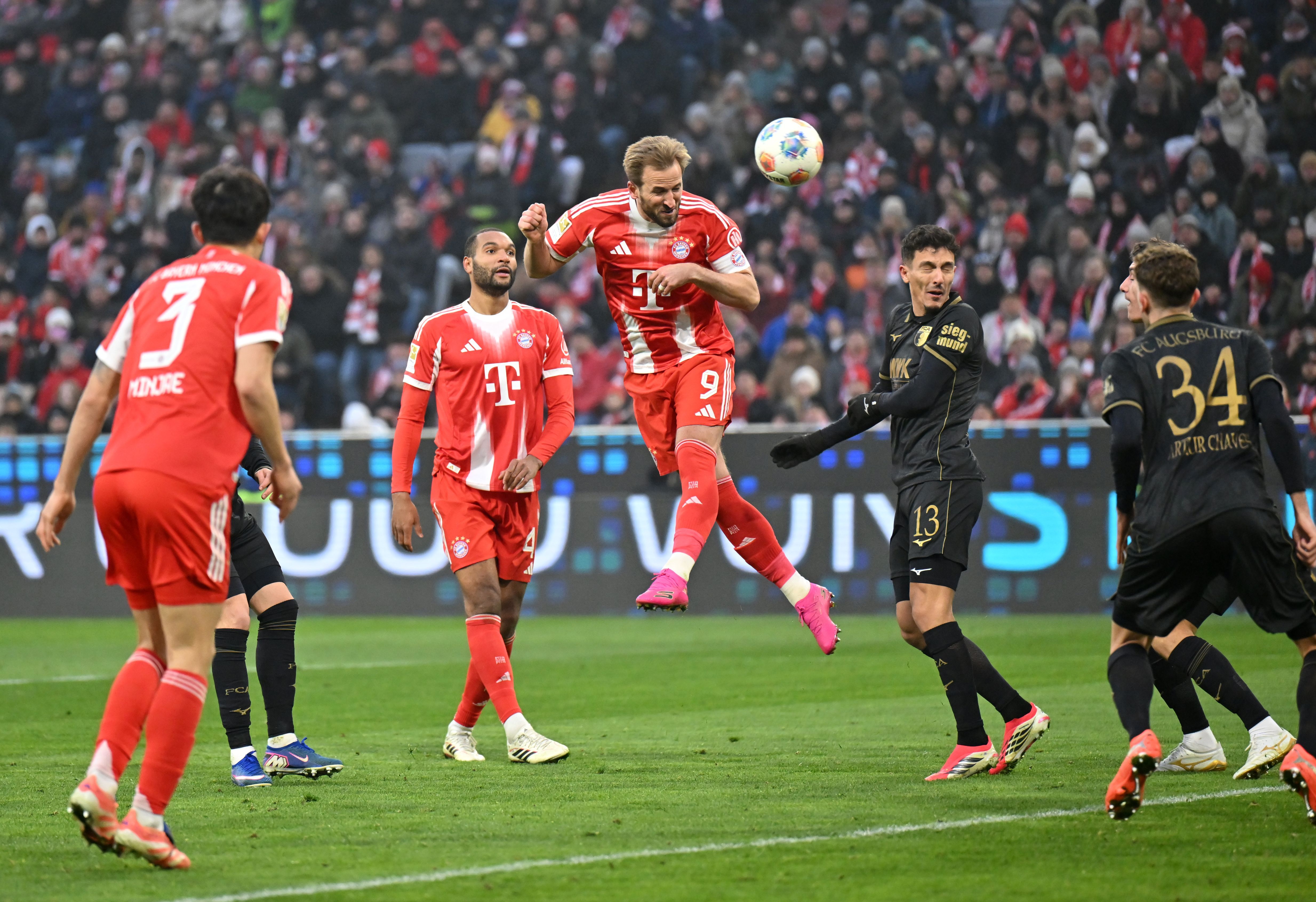 FC Bayern München v FC Augsburg - Bundesliga