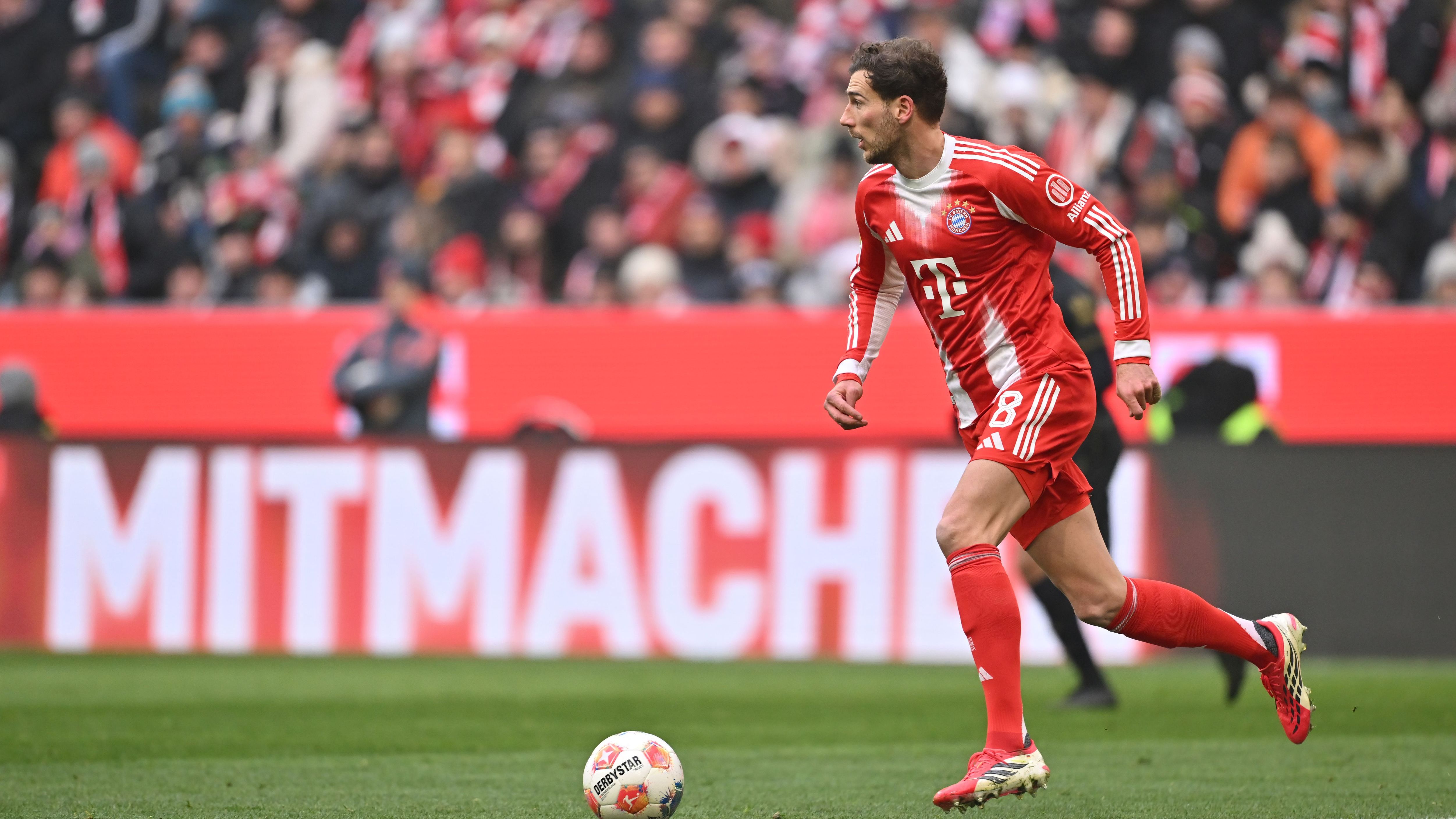 FC Bayern München v FC Augsburg - Bundesliga