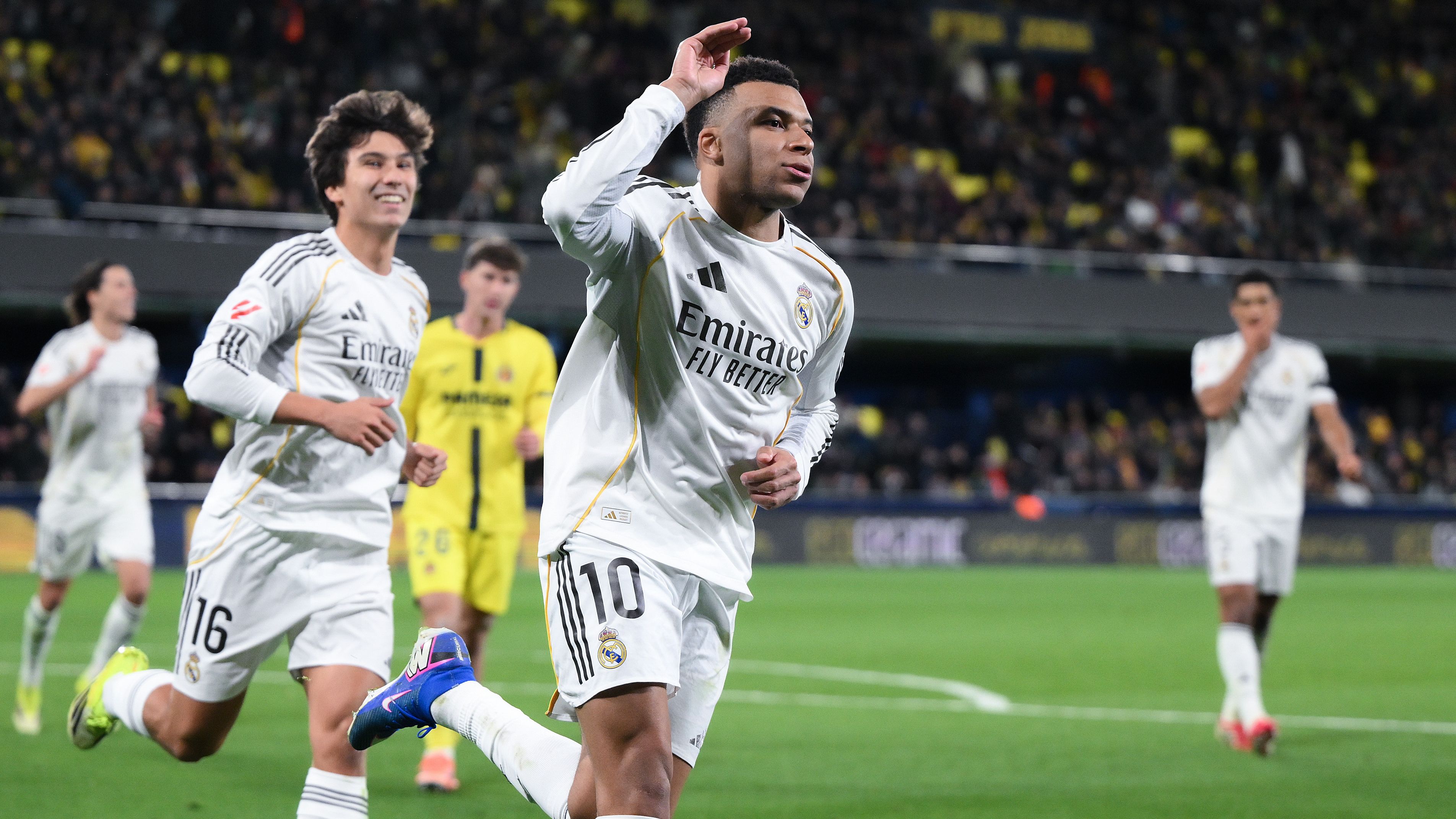 Villarreal CF v Real Madrid CF - LaLiga EA Sports