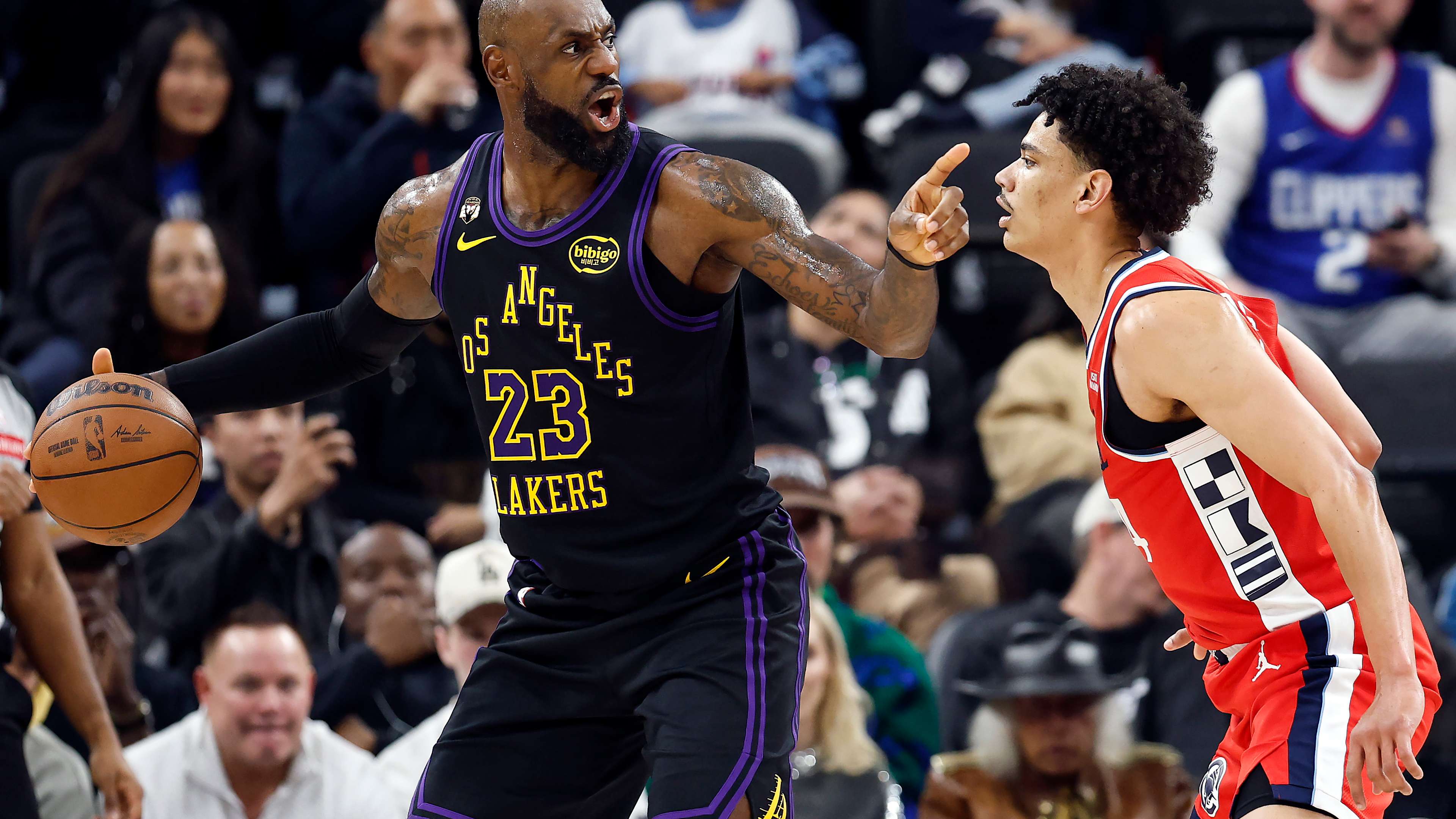 Los Angeles Lakers v Los Angeles Clippers