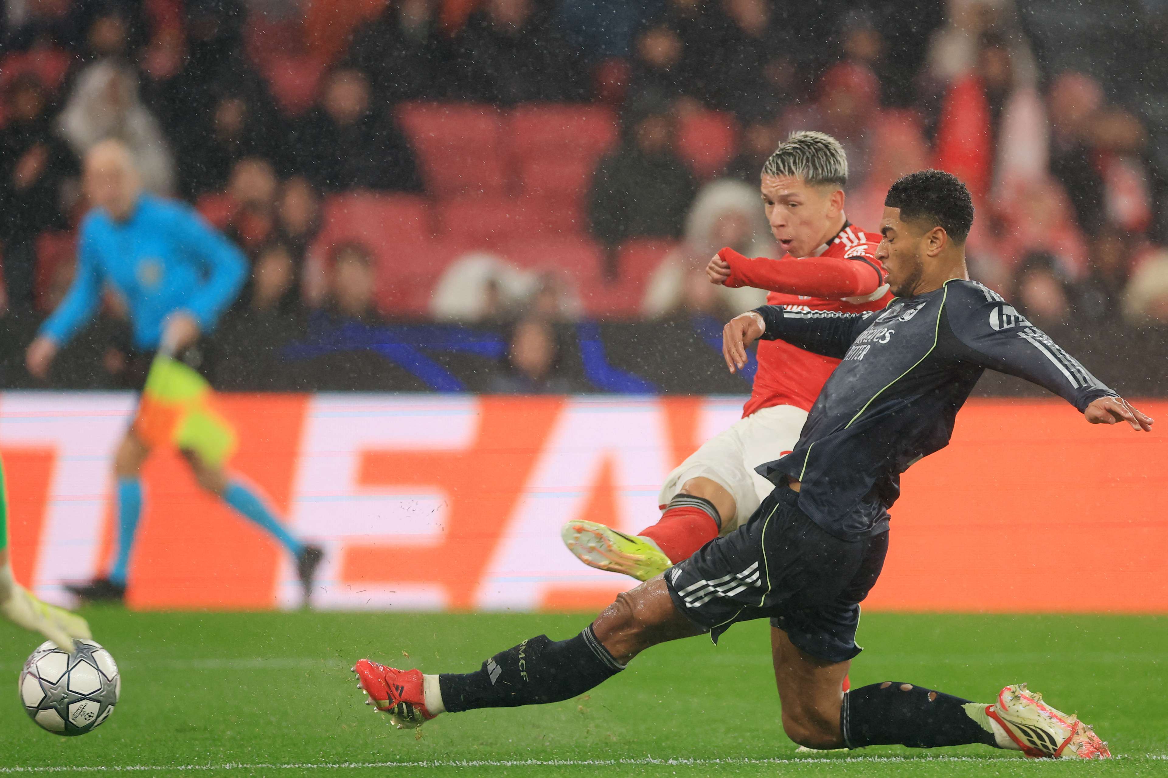 FBL-EUR-C1-BENFICA-REAL MADRID