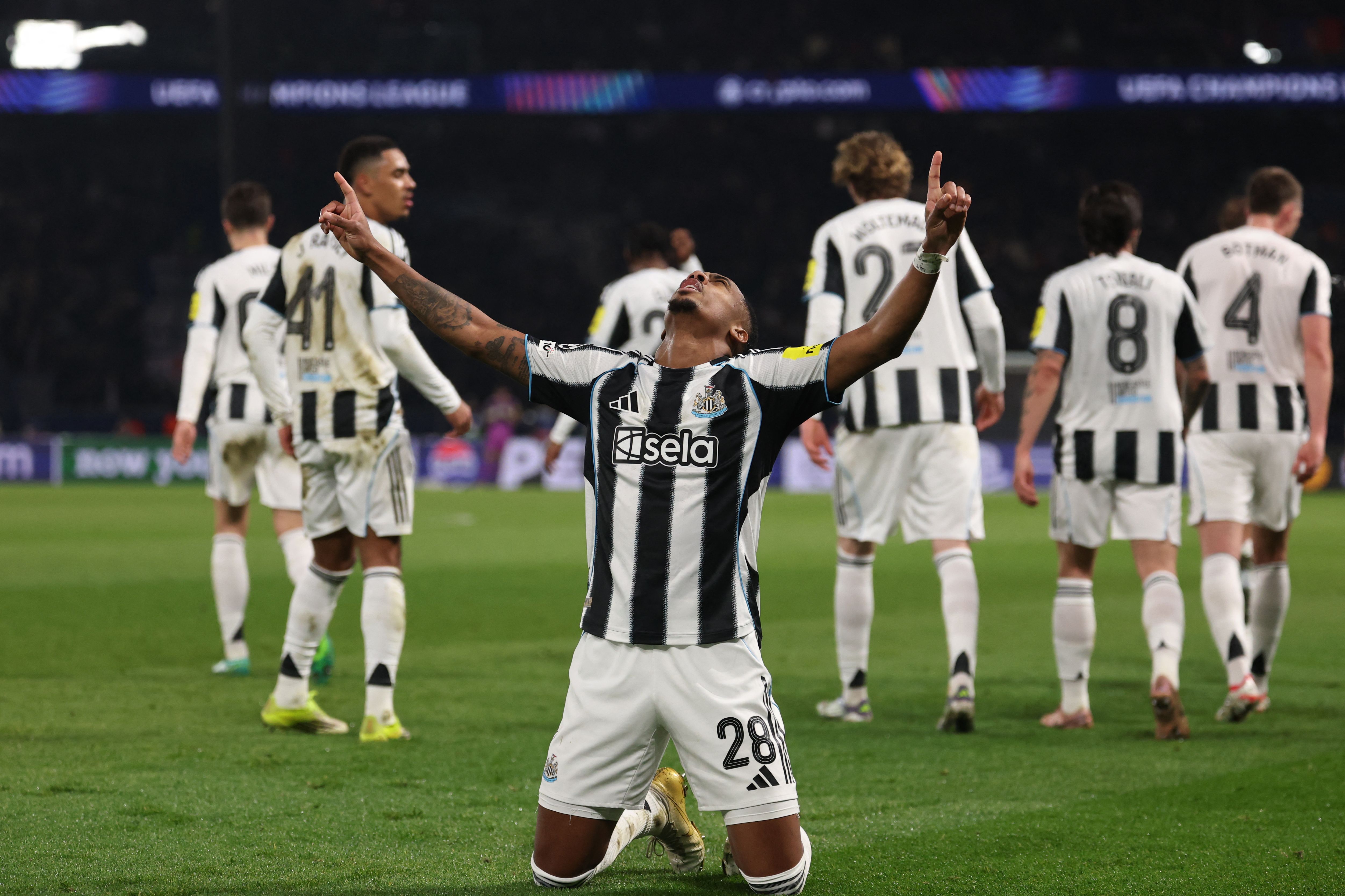 FBL-EUR-C1-PSG-NEWCASTLE