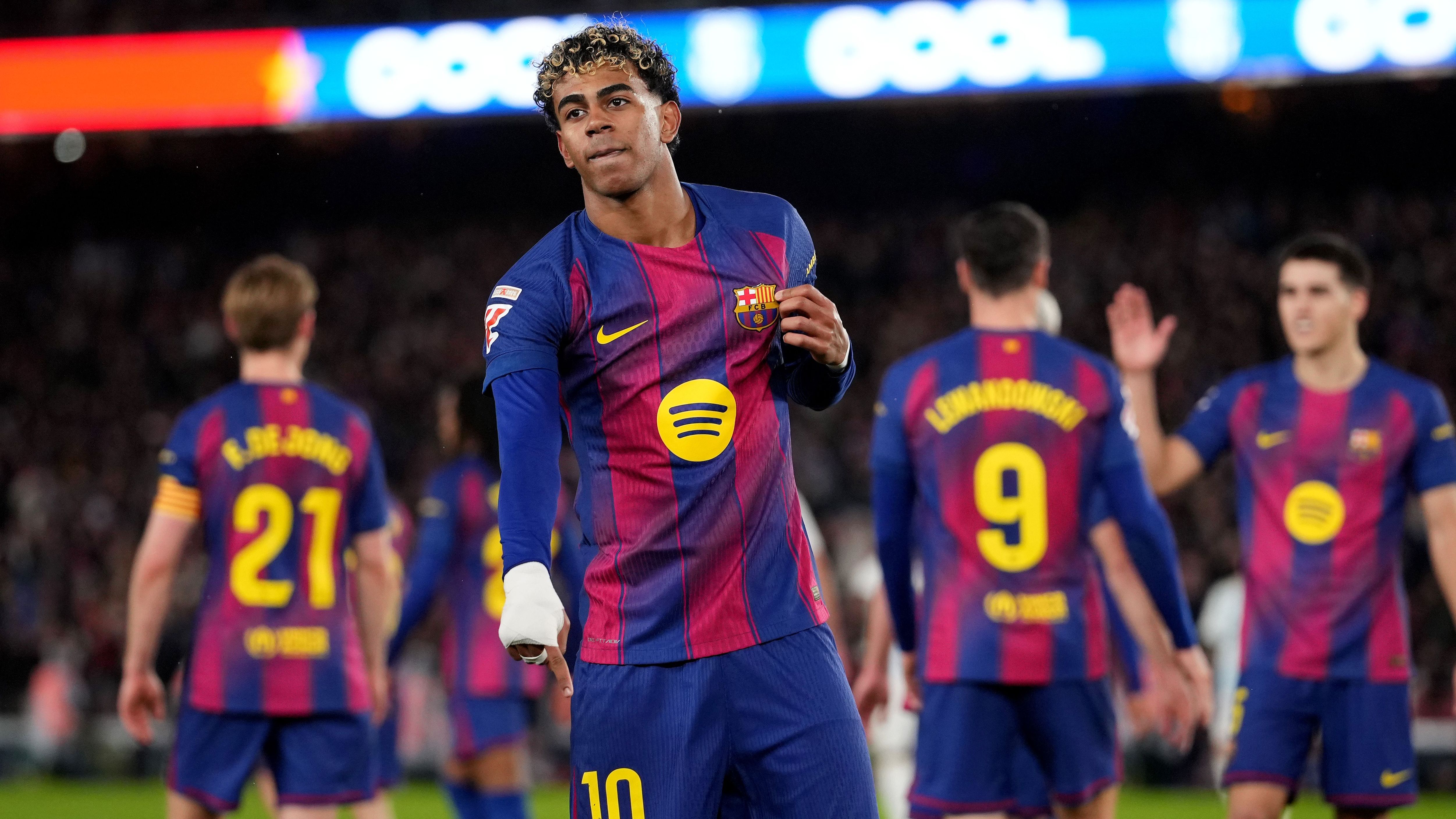 FC Barcelona v Real Oviedo - LaLiga EA Sports