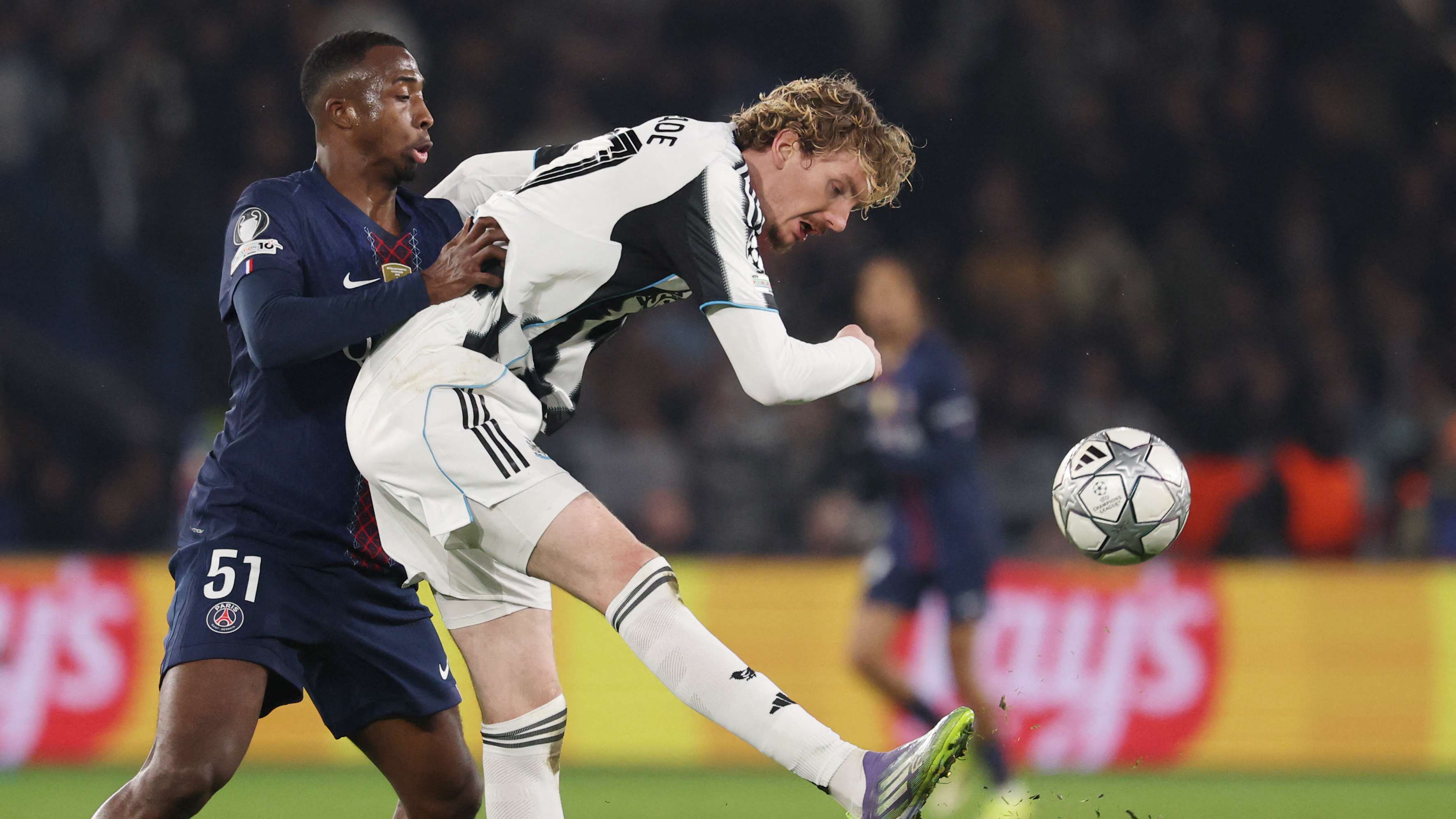 FBL-EUR-C1-PSG-NEWCASTLE