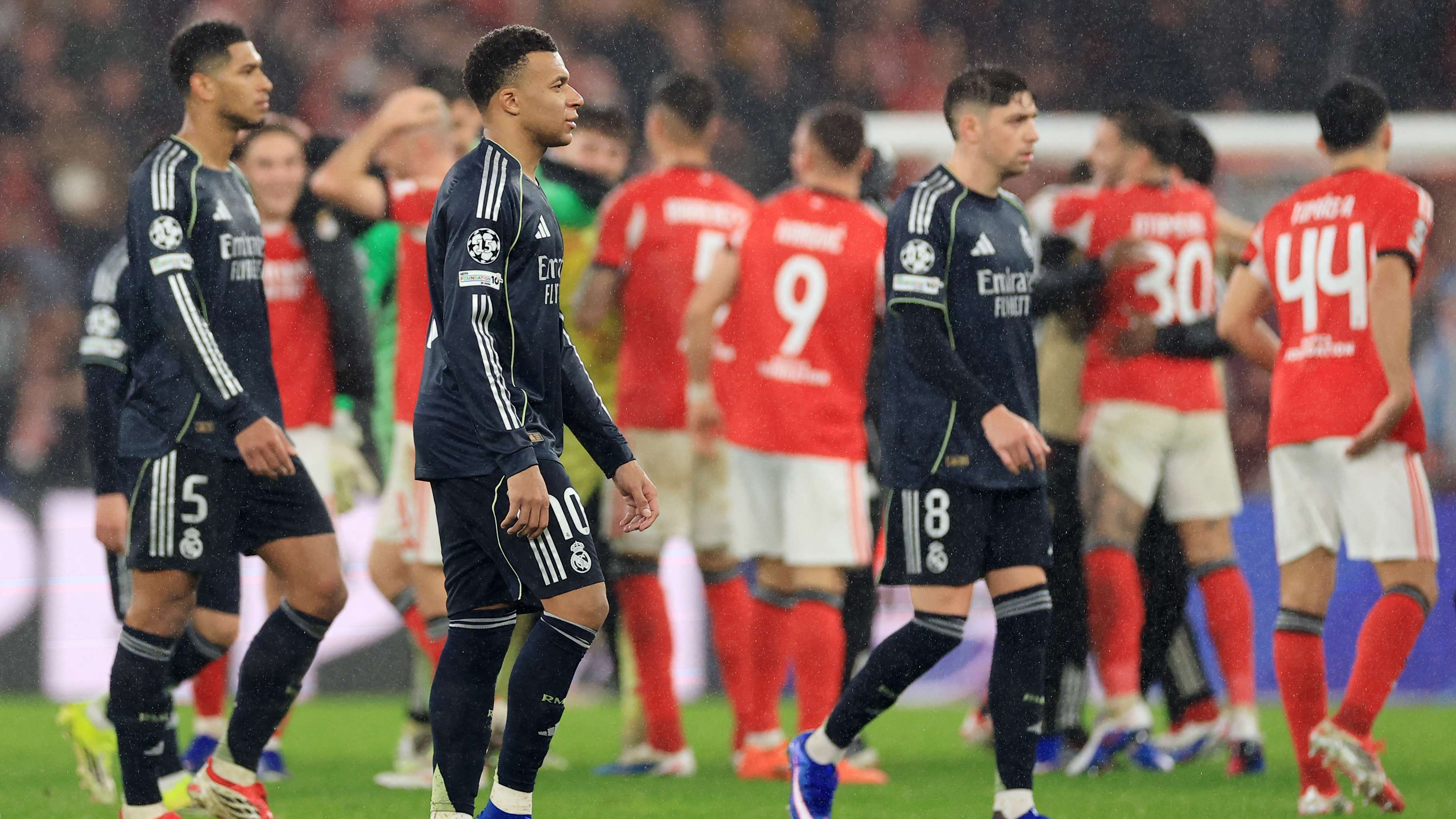 FBL-EUR-C1-BENFICA-REAL MADRID