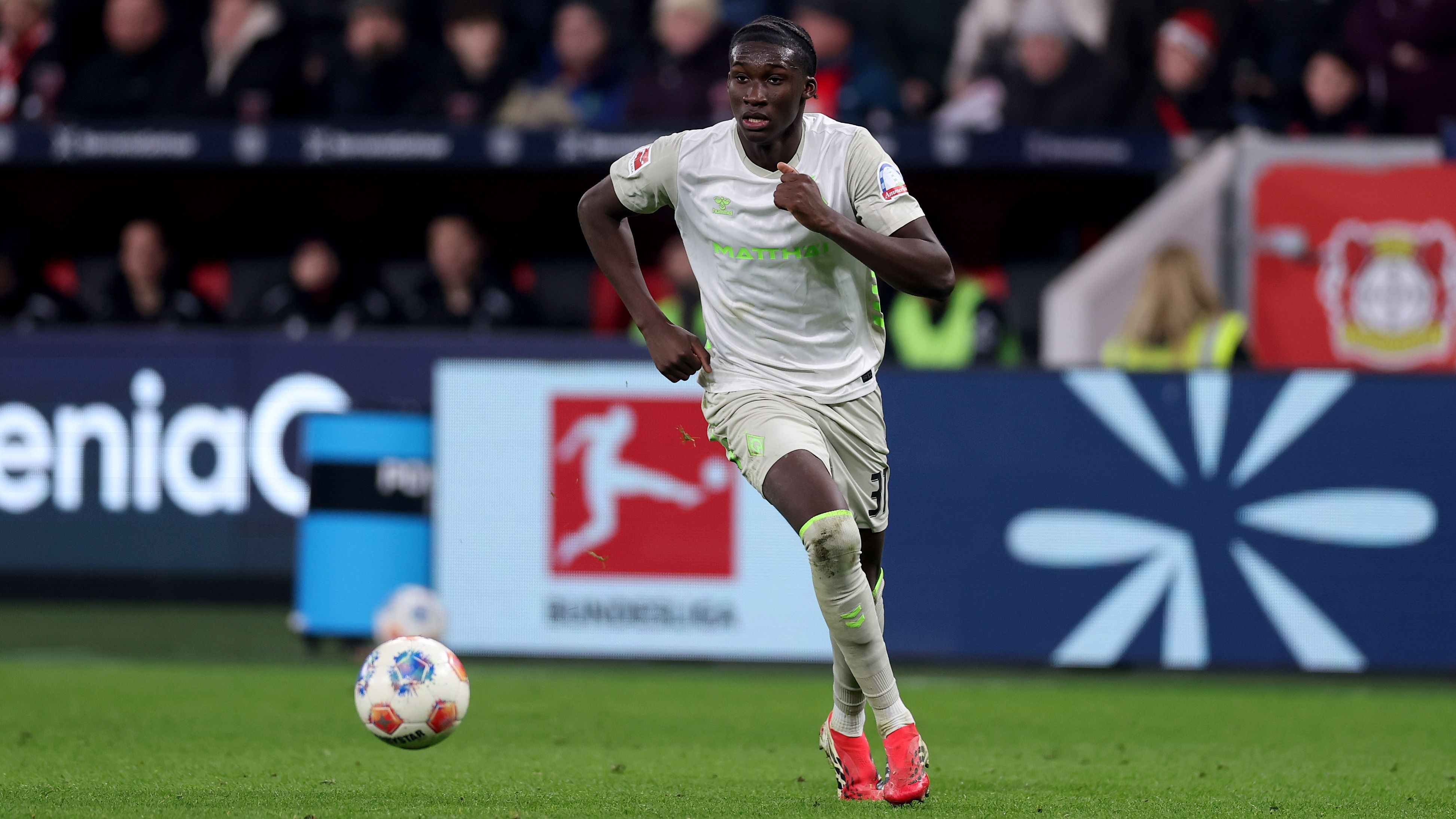 Bayer 04 Leverkusen v SV Werder Bremen - Bundesliga