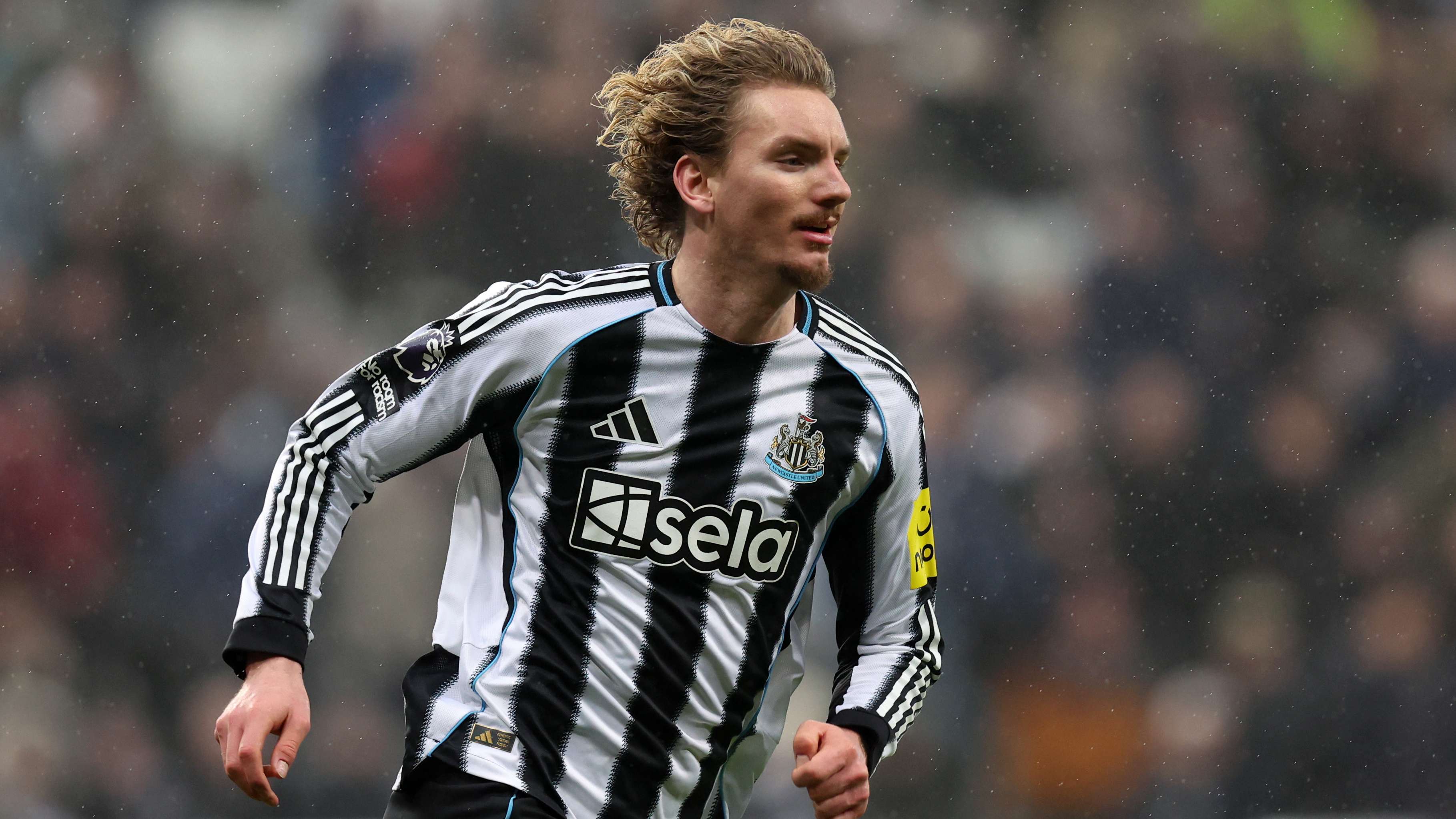 Newcastle United v Aston Villa - Premier League