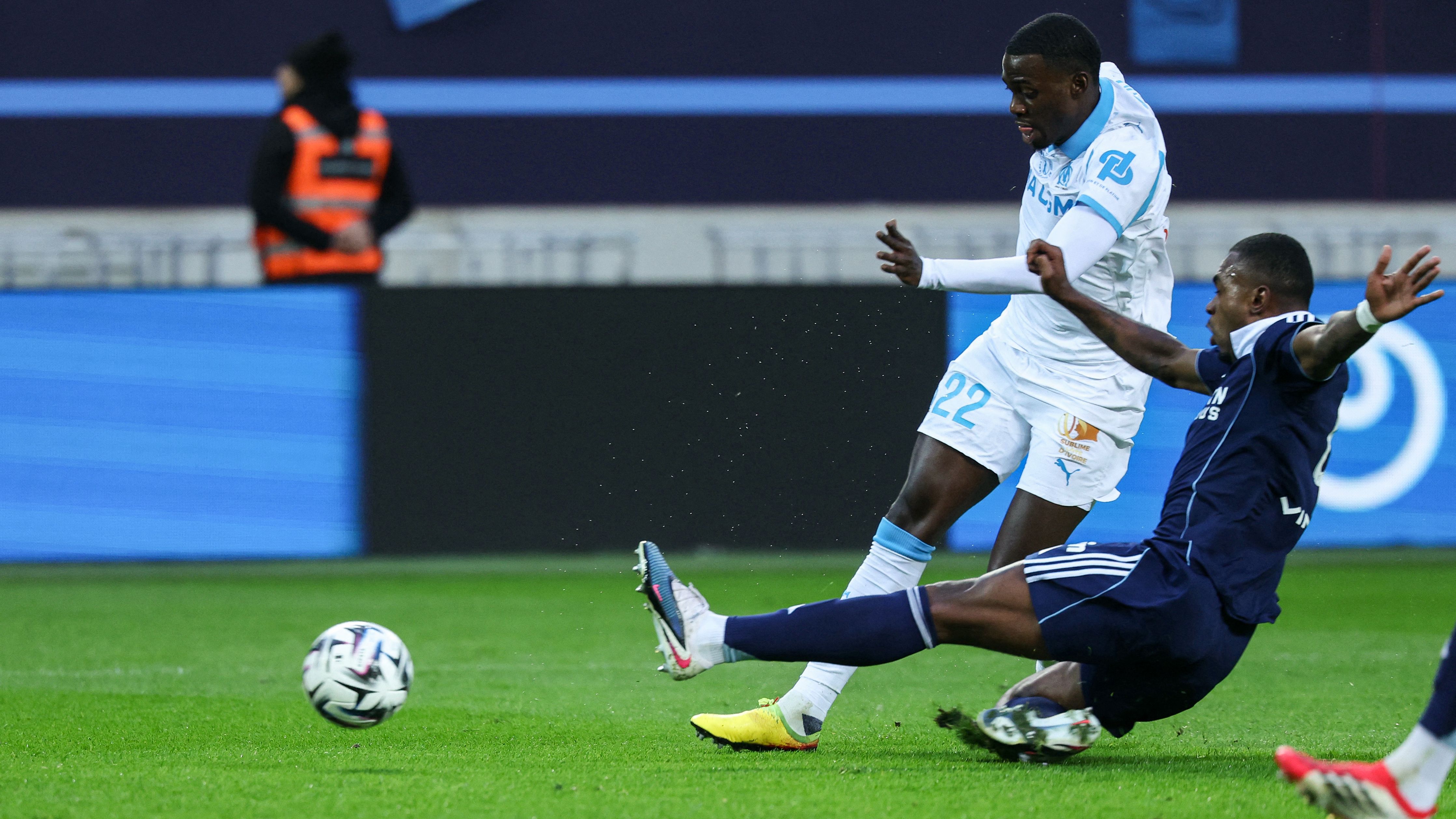 FBL-FRA-LIGUE1-PARIS FC-MARSEILLE