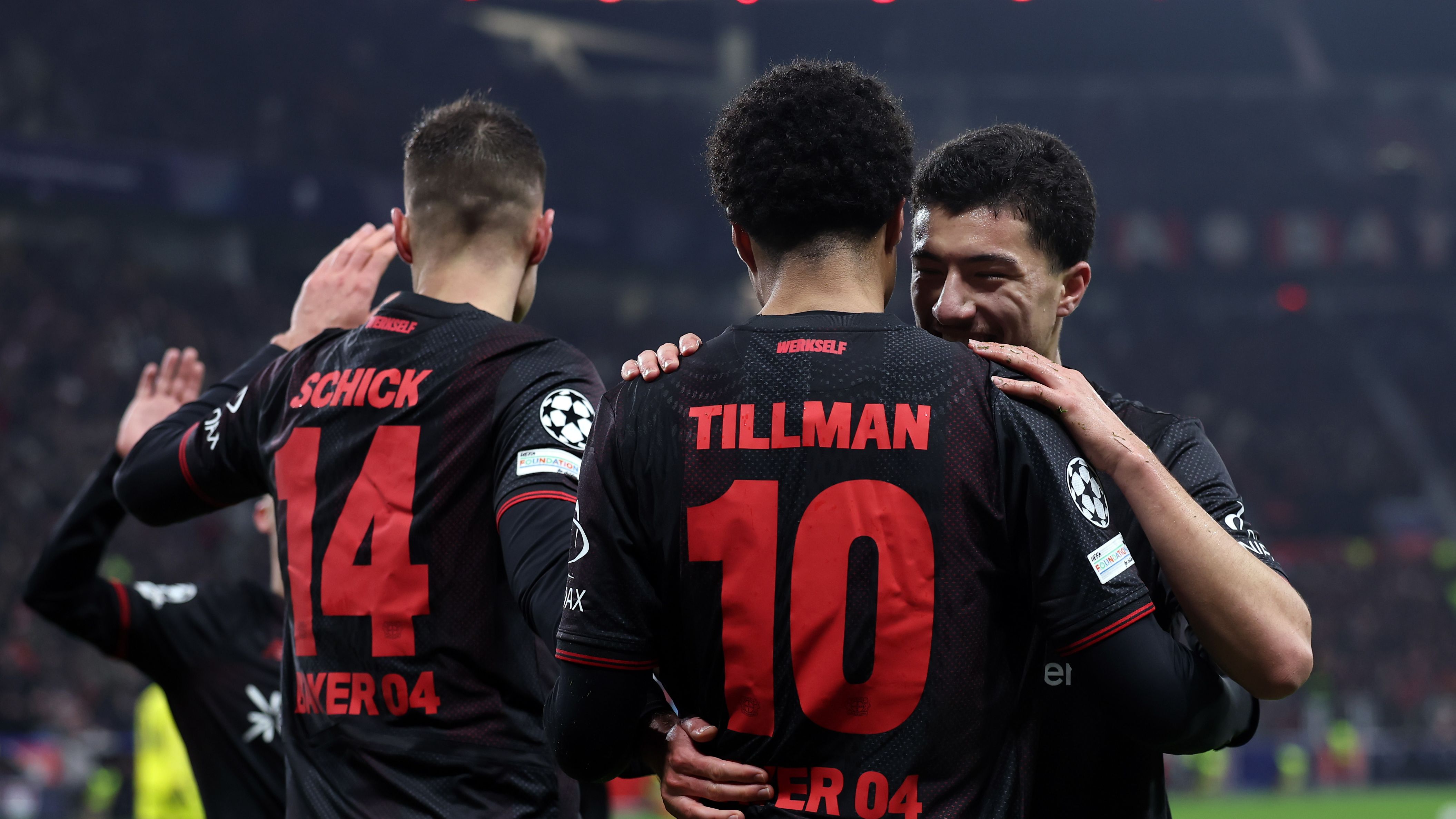 Bayer 04 Leverkusen v Villarreal CF - UEFA Champions League 2025/26 League Phase MD8