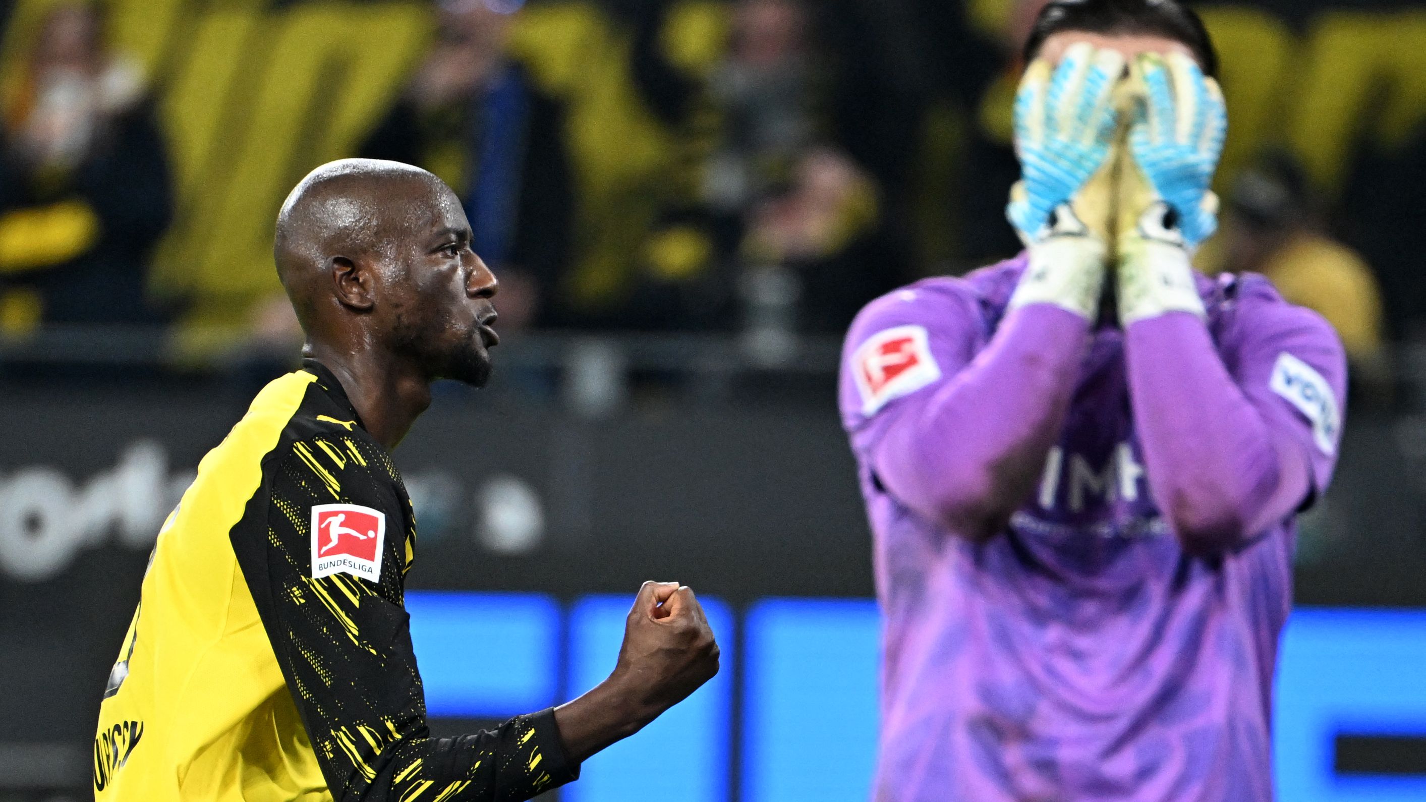 TOPSHOT-FBL-GER-BUNDESLIGA-DORTMUND-HEIDENHEIM