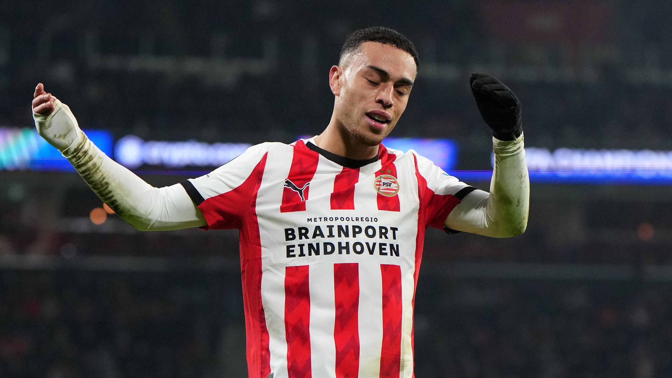 PSV Eindhoven v FC Bayern München - UEFA Champions League 2025/26 League Phase MD8